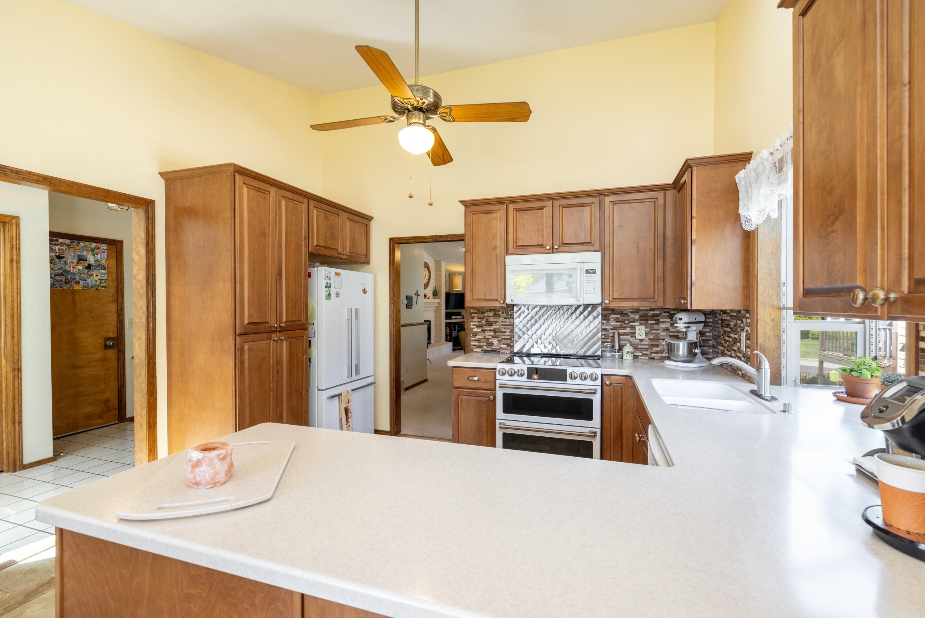 9711 N Ridgecrest Dr - Photo 10