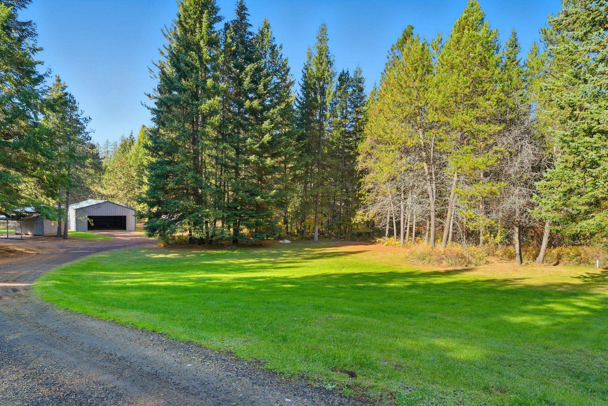 30324 N Elk Chattaroy Rd - Photo 44