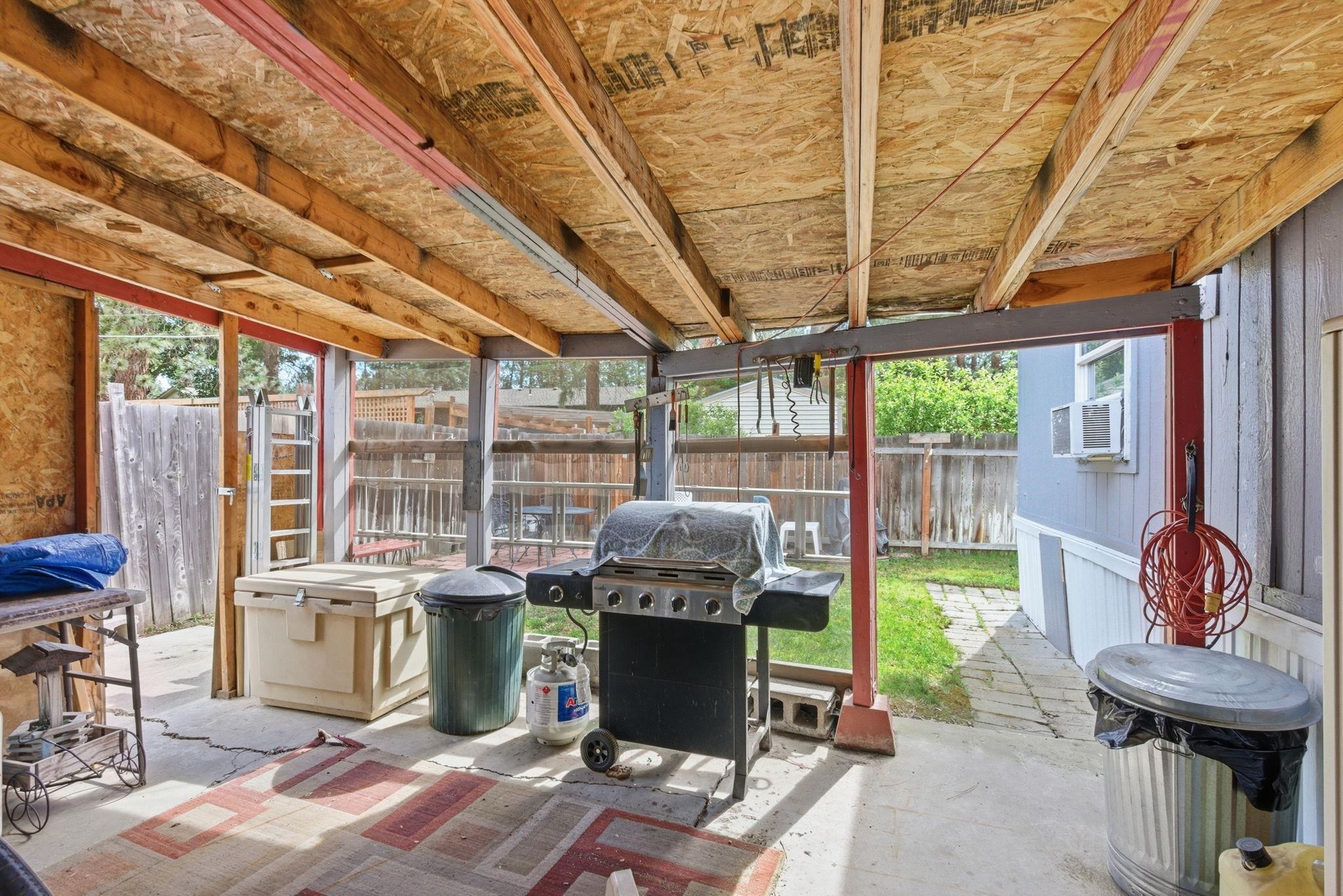 1225 S Dishman Rd - Photo 34