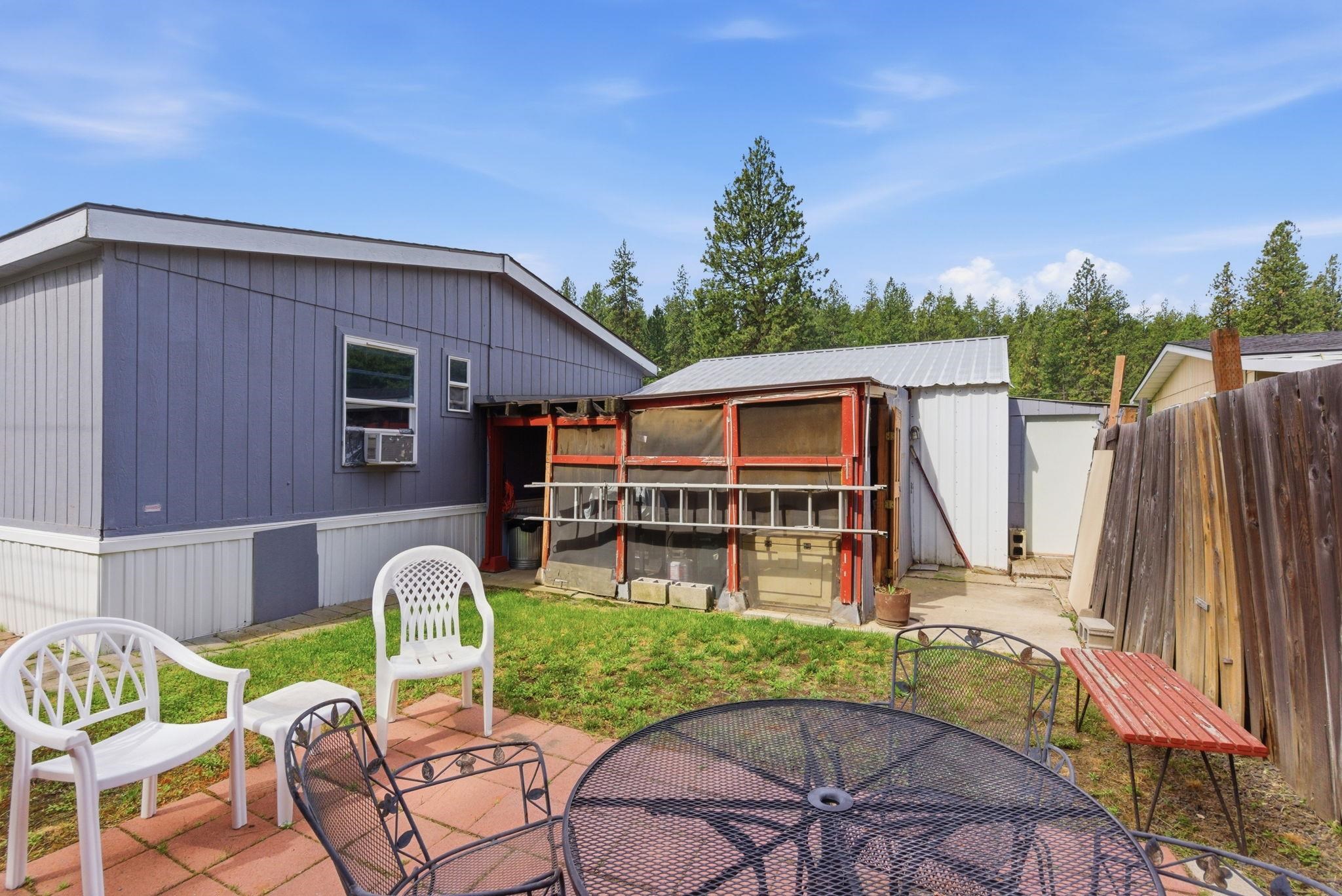 1225 S Dishman Rd - Photo 32