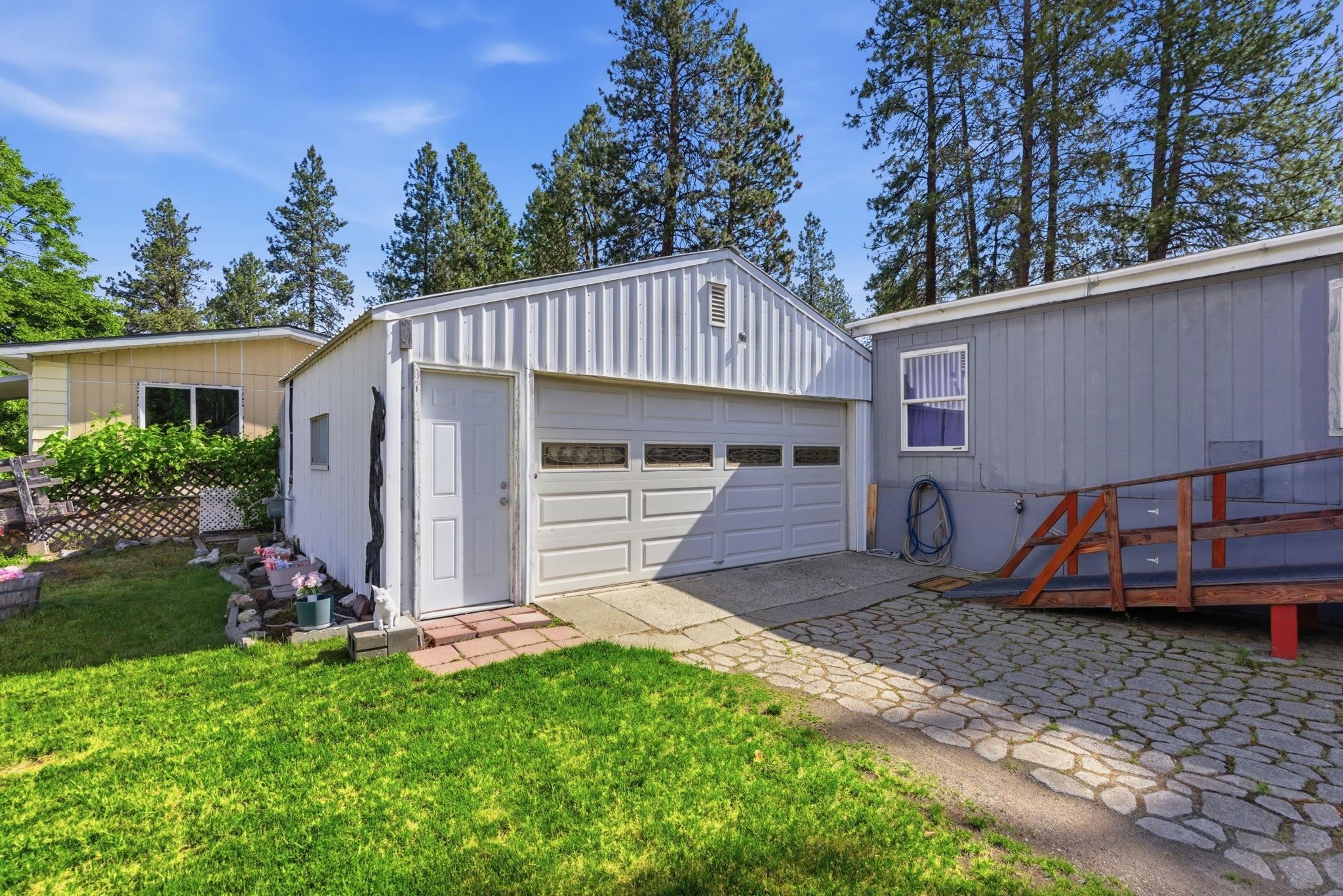 1225 S Dishman Rd - Photo 37