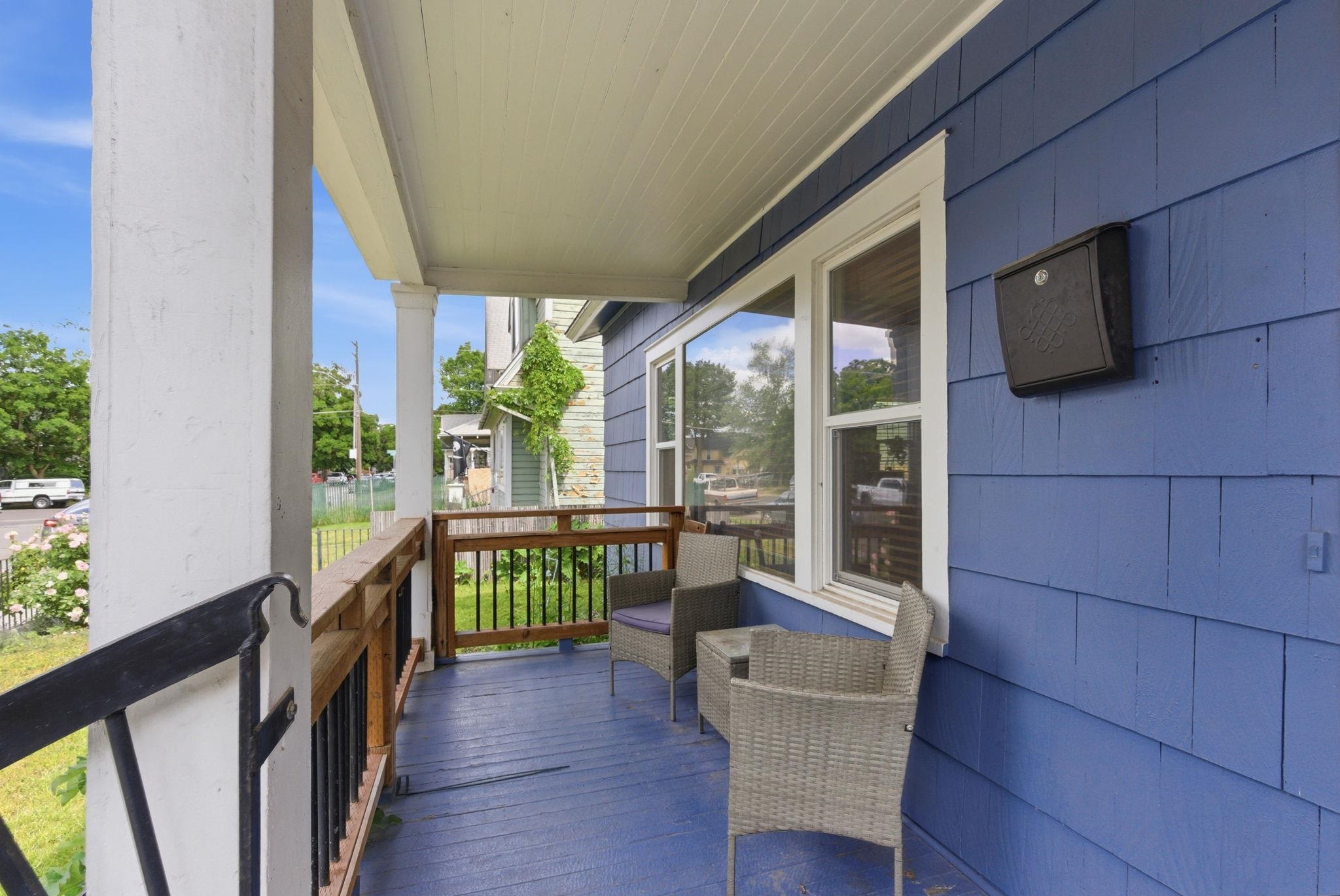 2311 W MALLON Ave - Photo 2