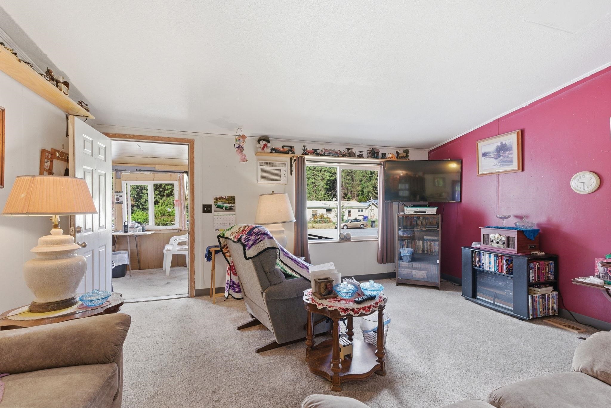 1225 S Dishman Rd - Photo 8