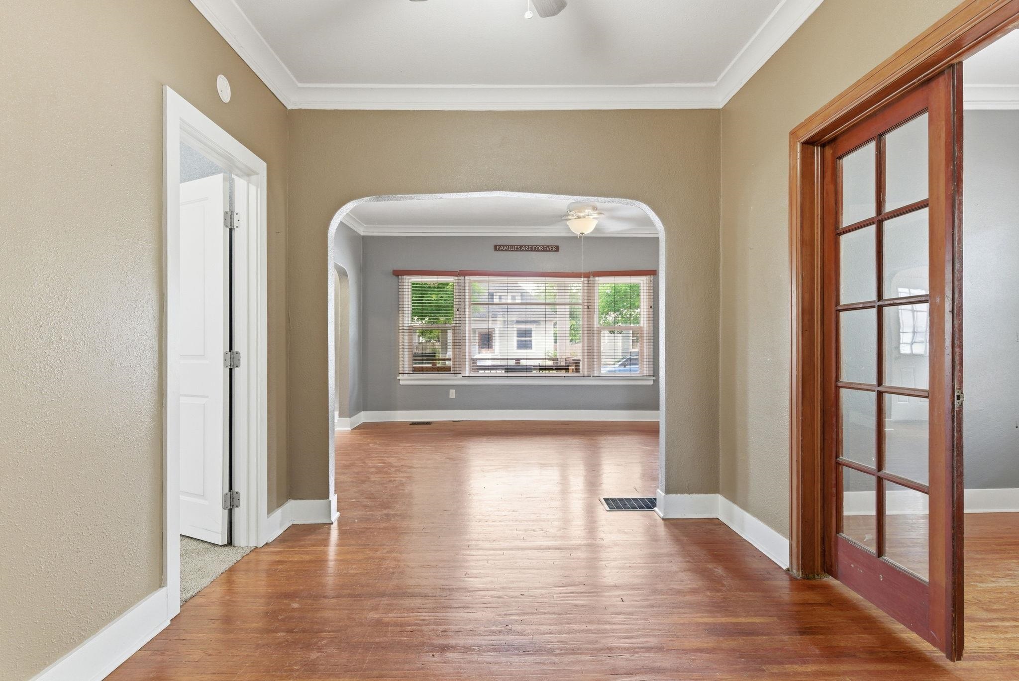 2311 W MALLON Ave - Photo 8