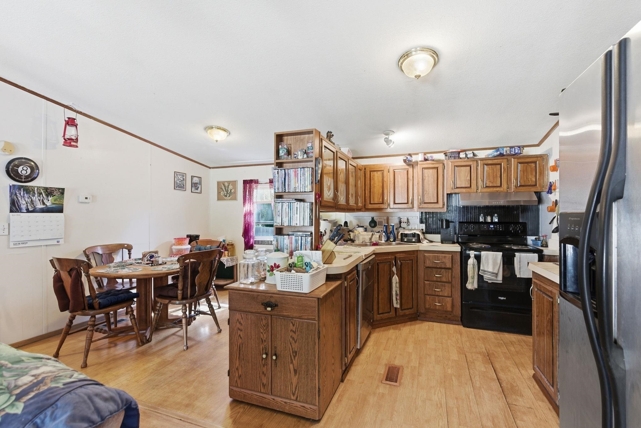 1225 S Dishman Rd - Photo 10