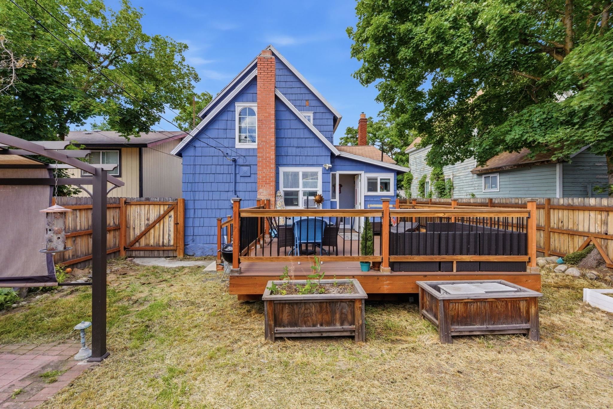 2311 W MALLON Ave - Photo 24