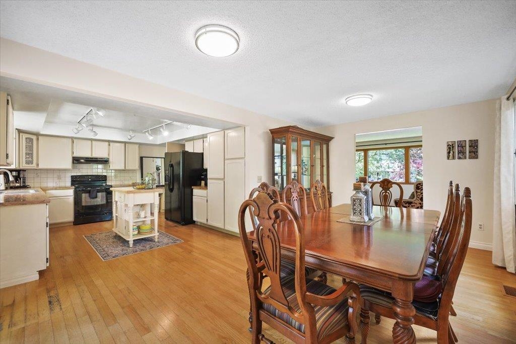 11914 N Fairwood Dr - Photo 9