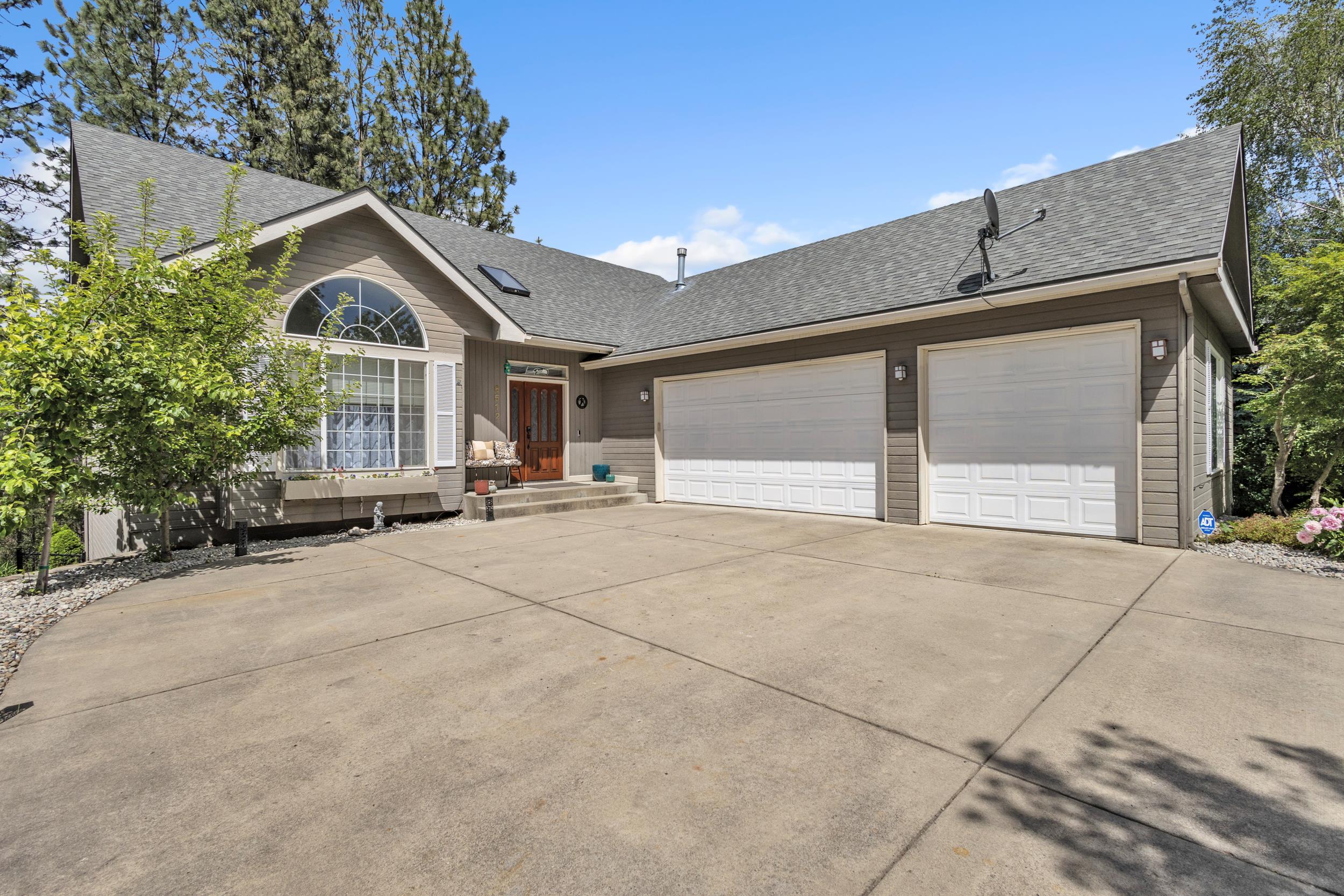 6512 S Vale Ct - Photo 2