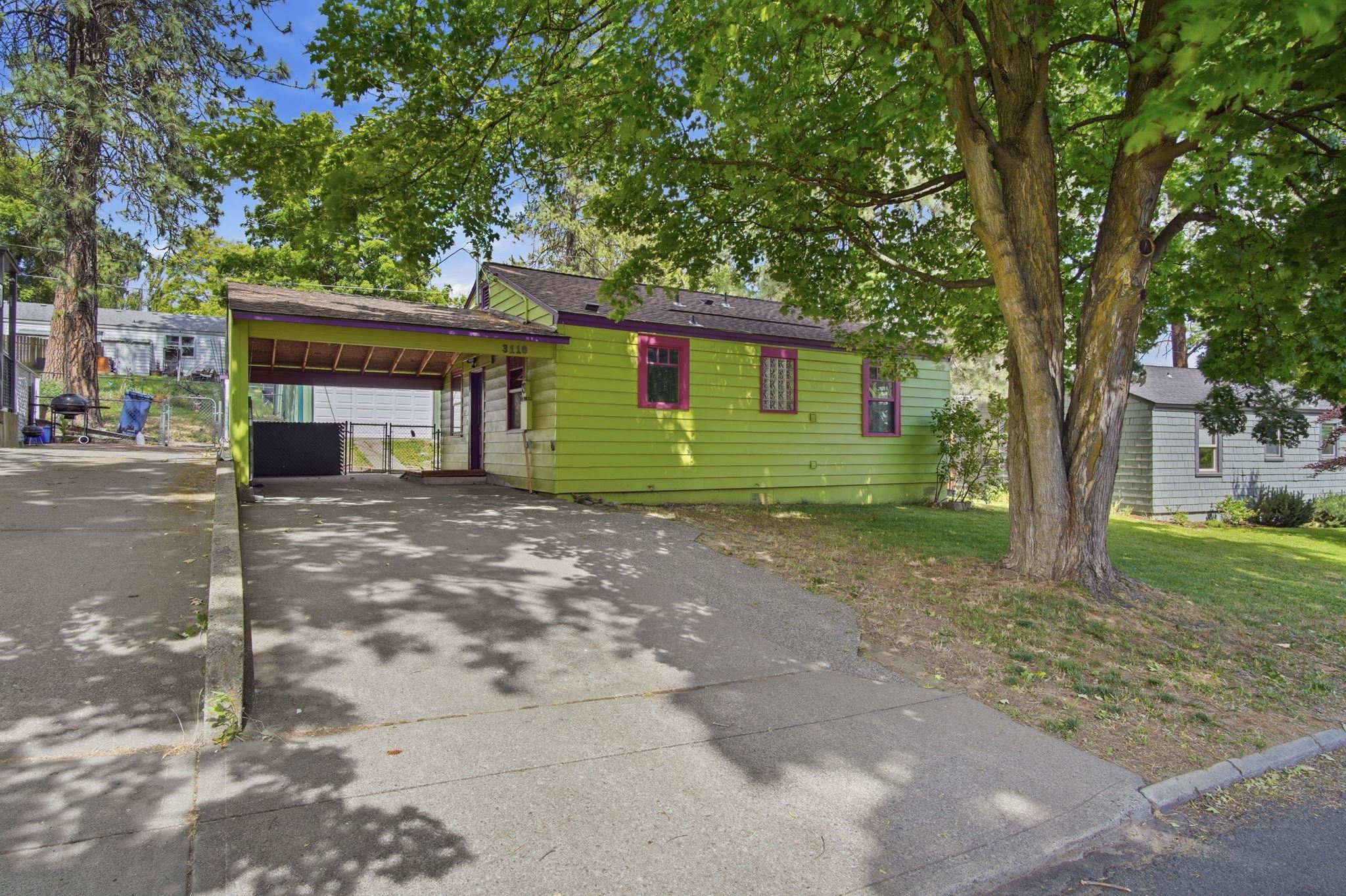 3110 W Trinity Pl - Photo 2