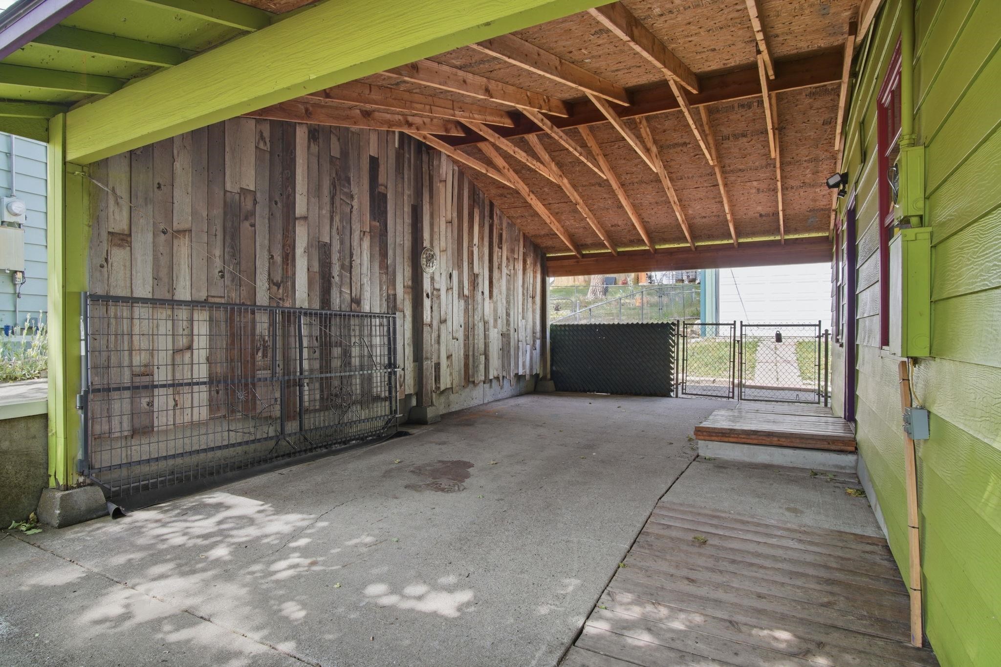 3110 W Trinity Pl - Photo 21