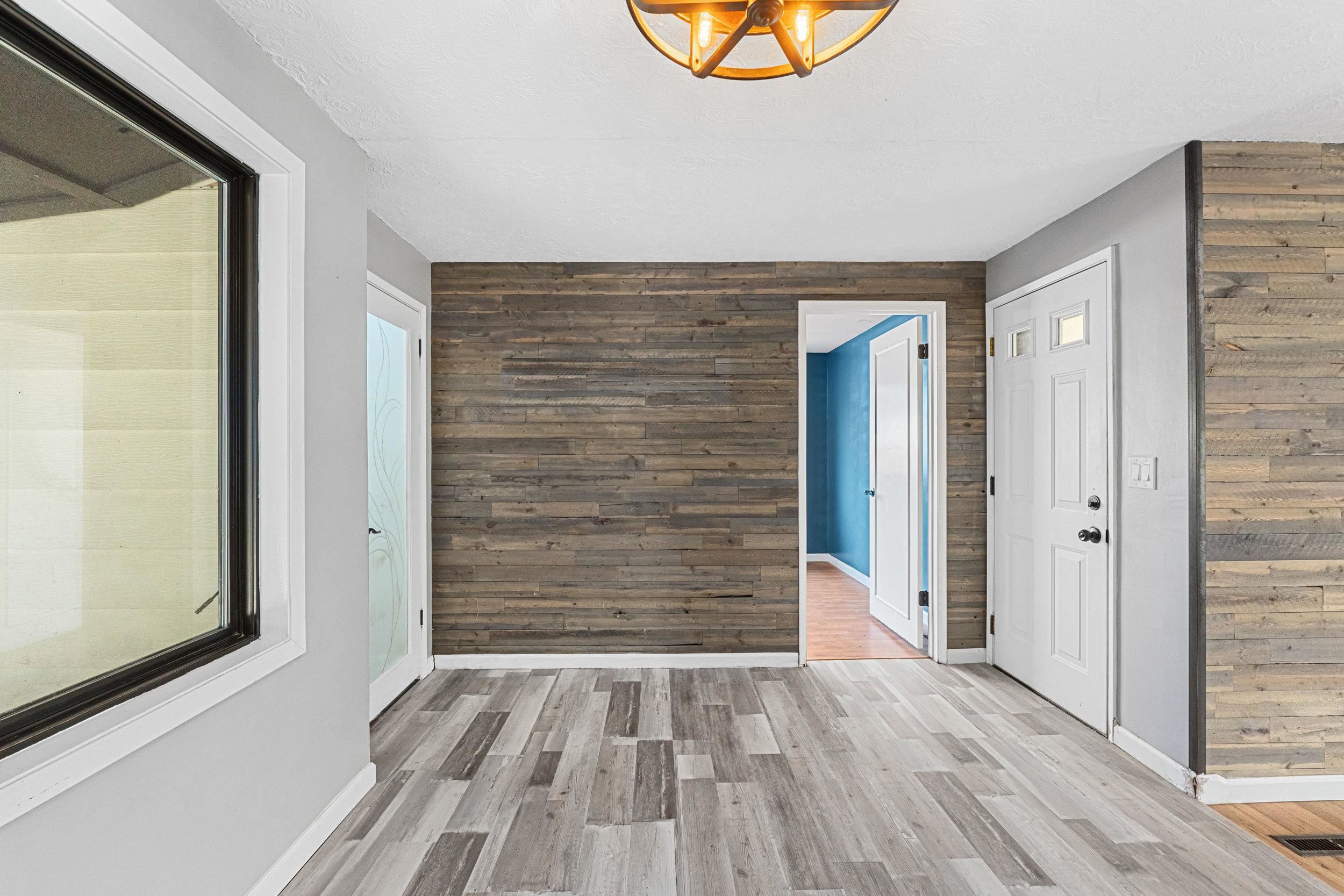 412 E Cozza Dr - Photo 11