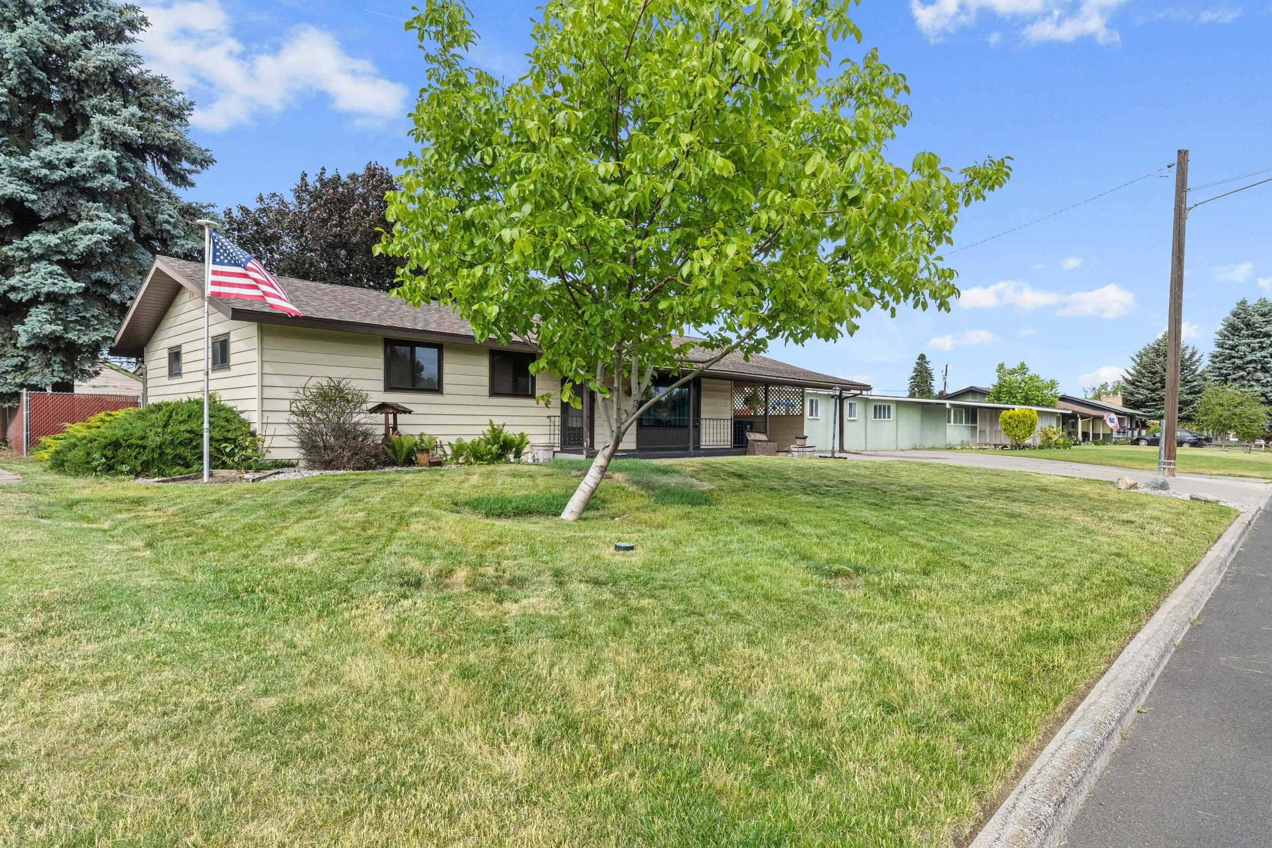 412 E Cozza Dr - Photo 33