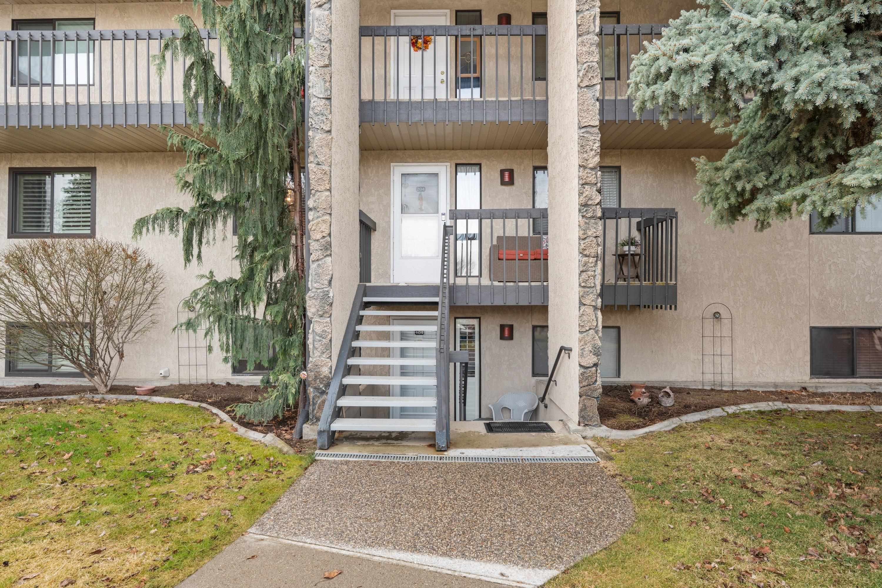 164 S Coeur d'Alene St - Photo 1
