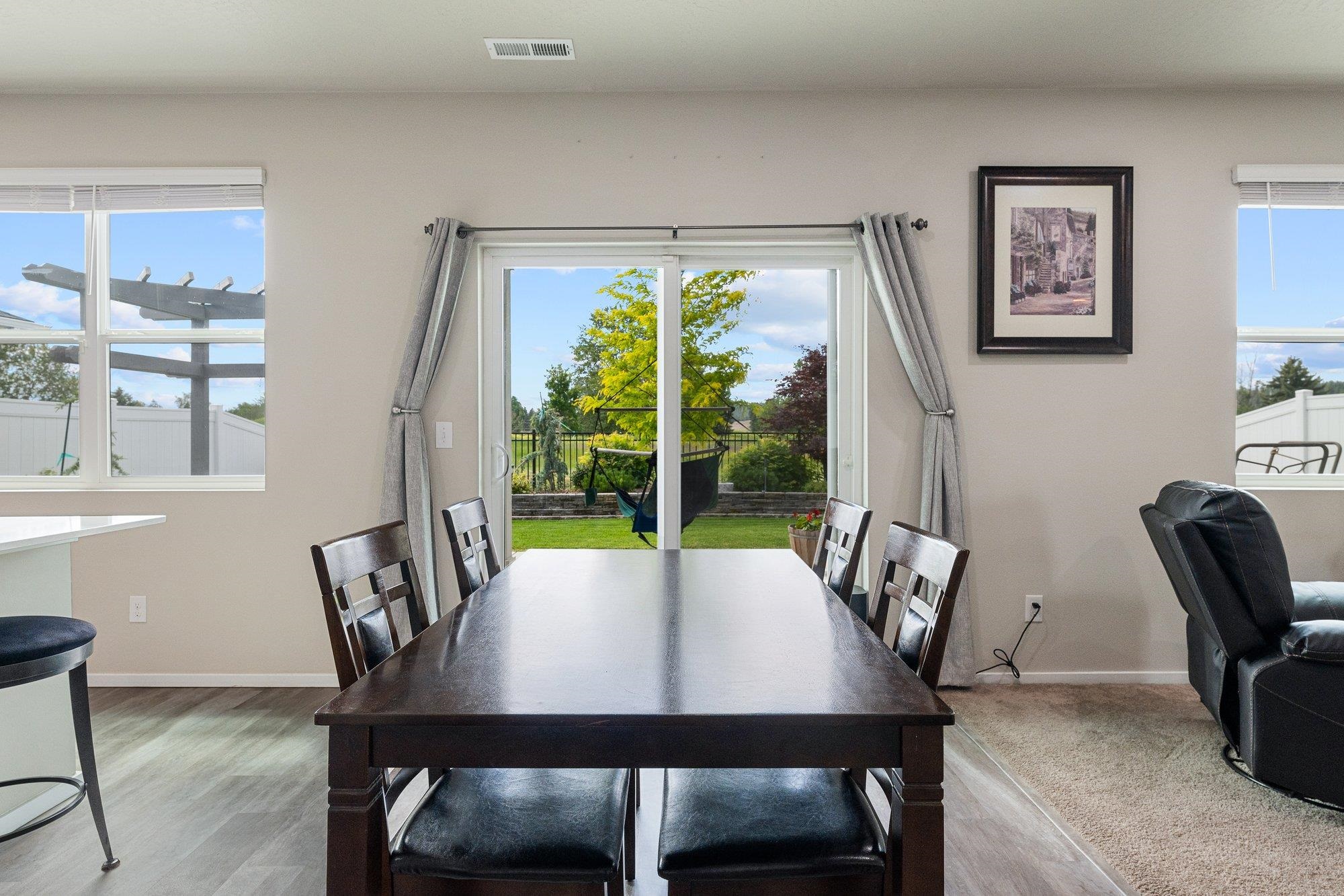 10019 W White Ln - Photo 9