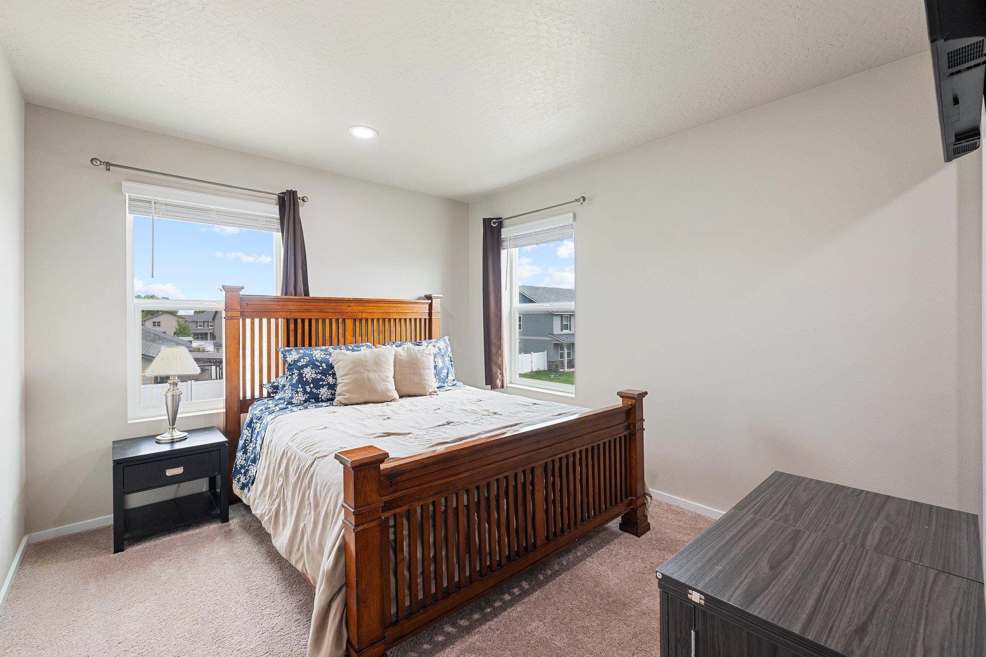 10019 W White Ln - Photo 21