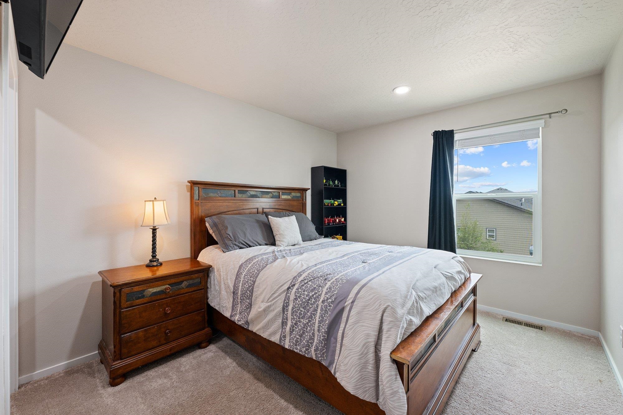 10019 W White Ln - Photo 23