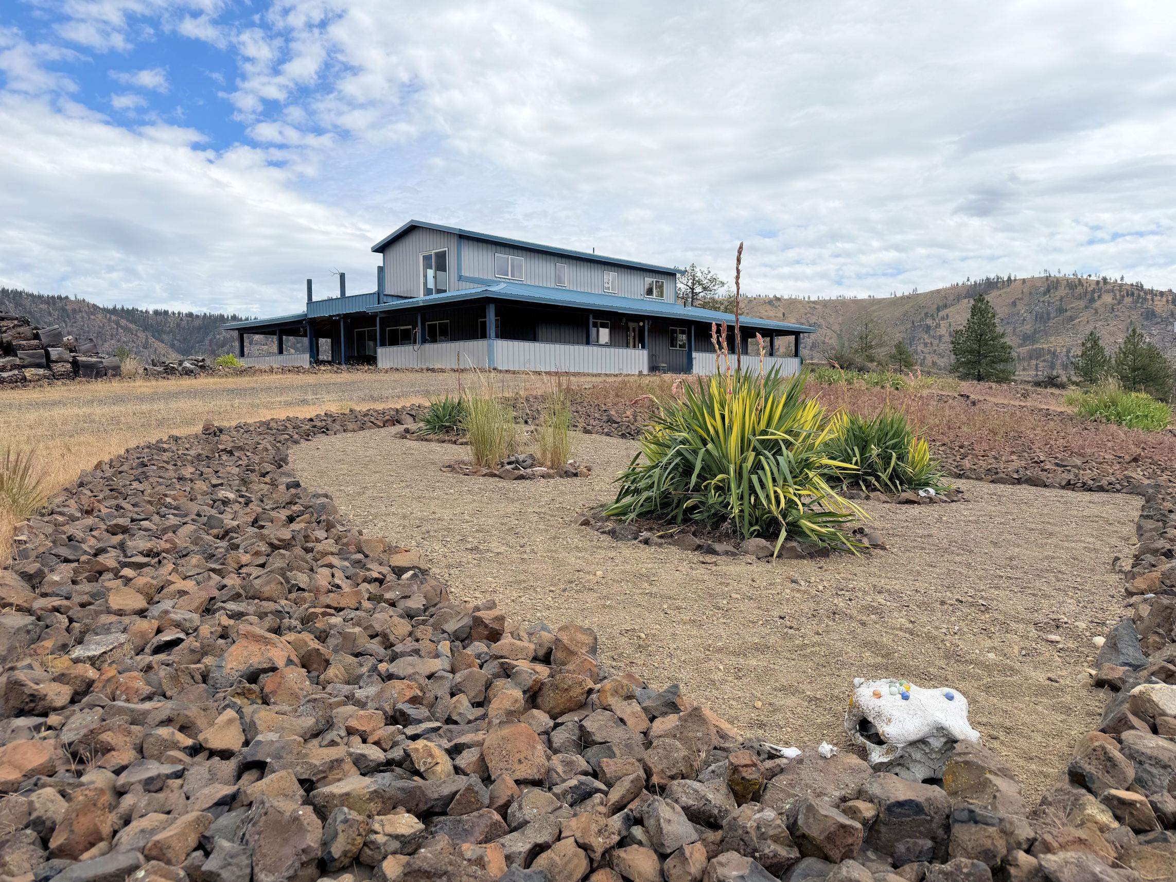 41238 N Sterling Valley Rd - Photo 2