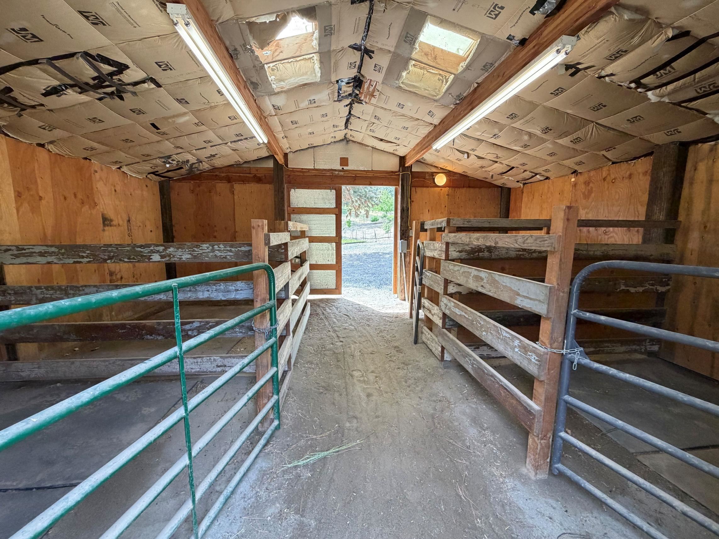 32765 N Rays Pl - Photo 27