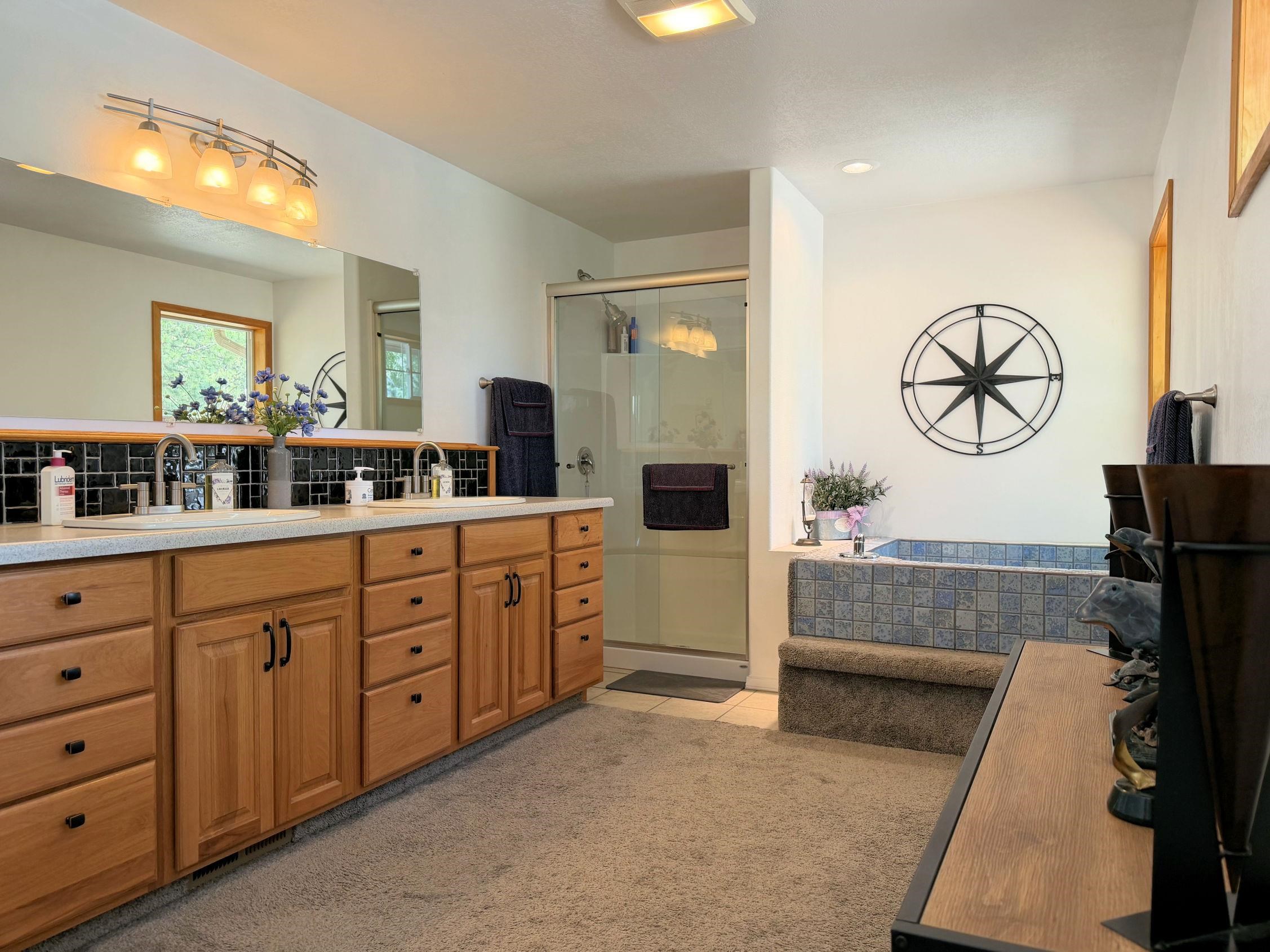 32765 N Rays Pl - Photo 11