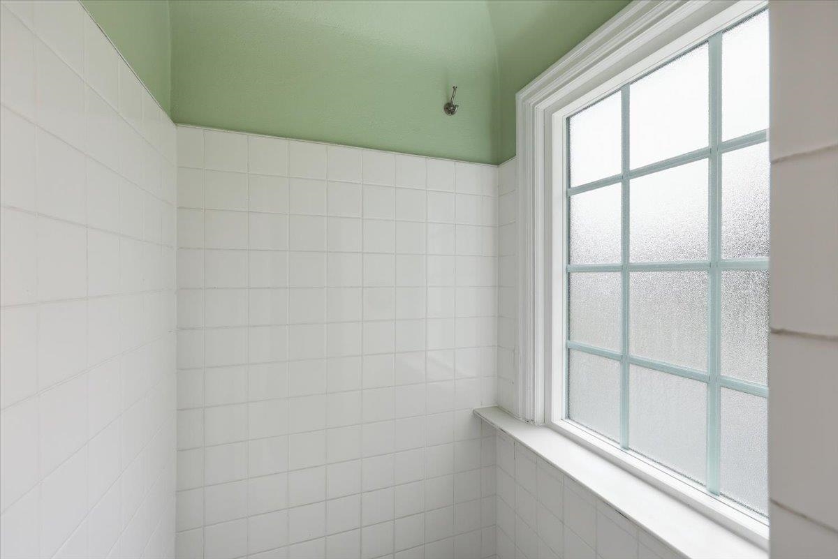 1916 S Bernard St - Photo 28