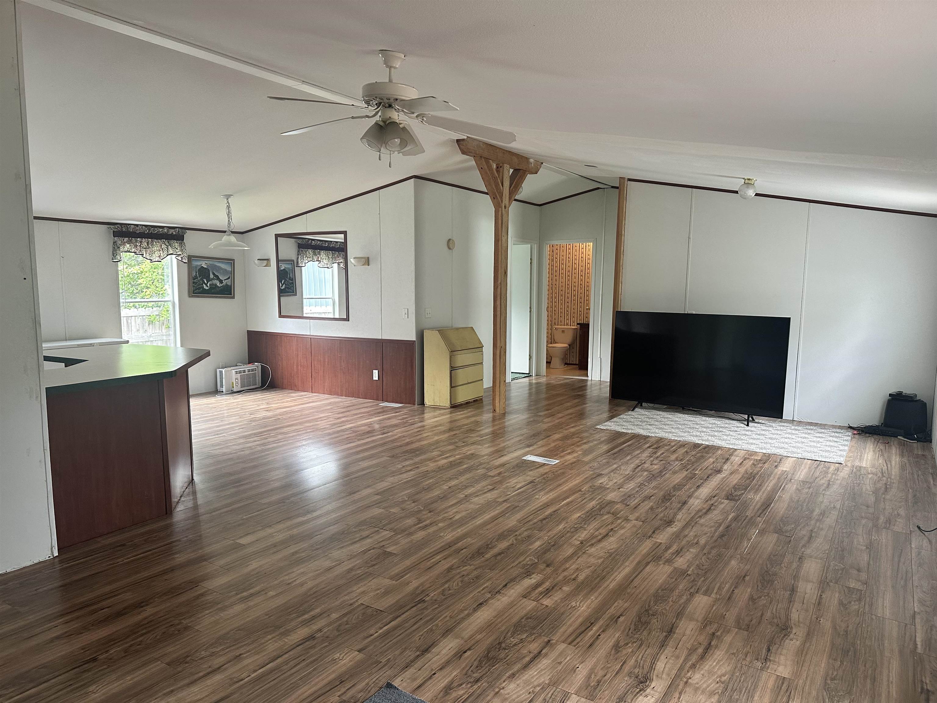 201 W Wisconsin Ave - Photo 2