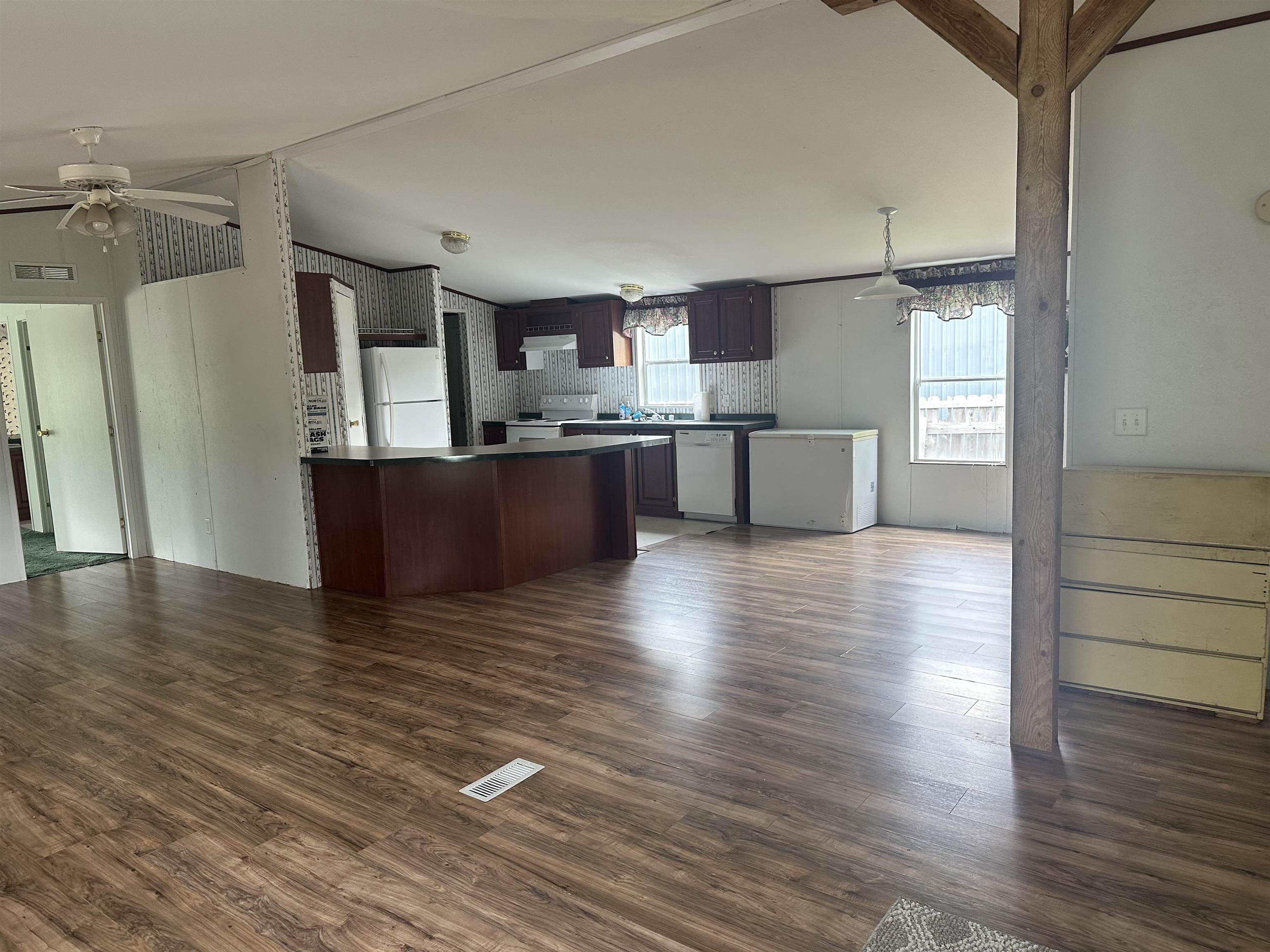 201 W Wisconsin Ave - Photo 4