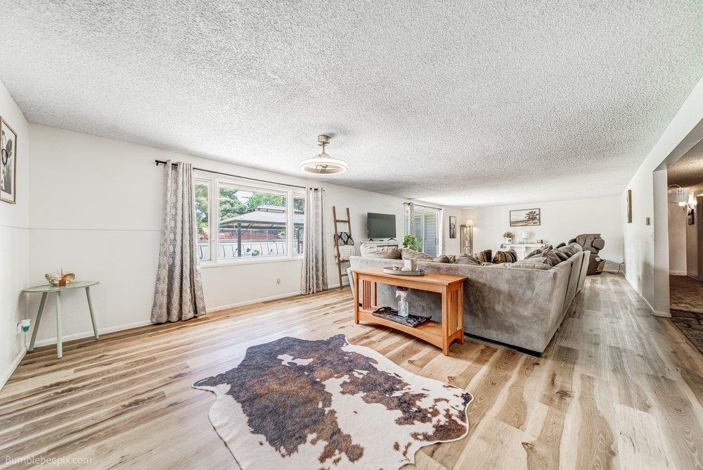 2105 W Borden Rd - Photo 12