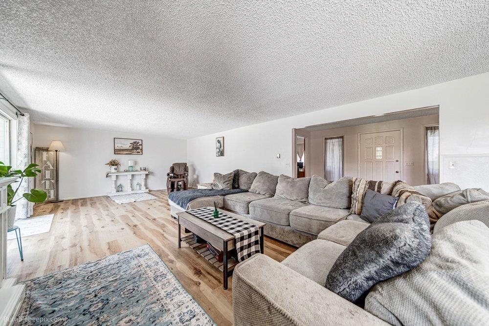 2105 W Borden Rd - Photo 13