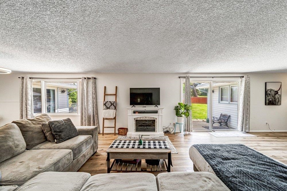 2105 W Borden Rd - Photo 16