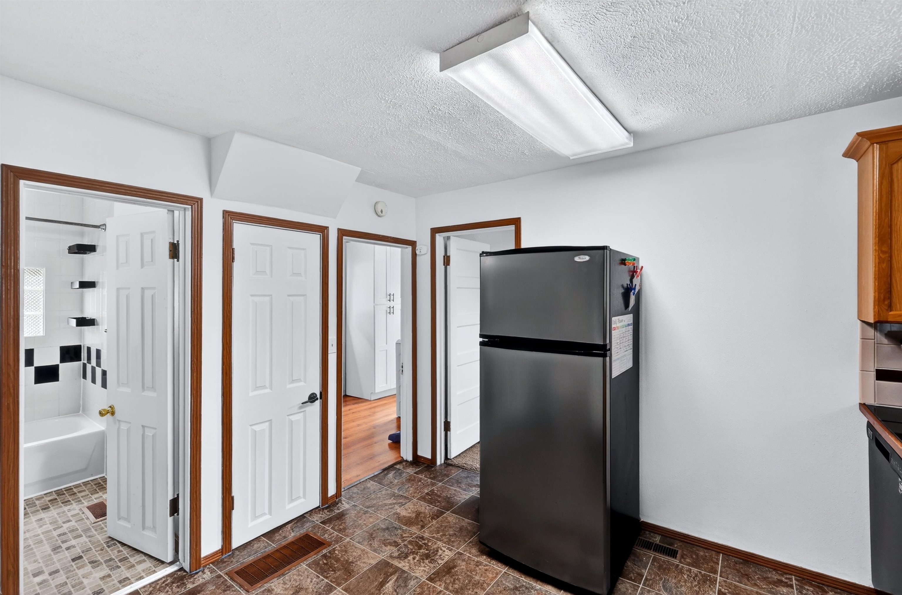4423 N Cedar St - Photo 12