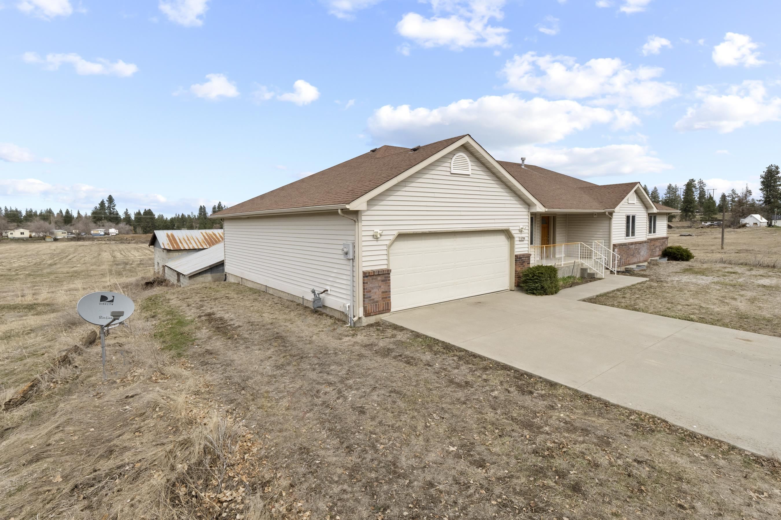 5704 W Garden Springs Rd - Photo 6