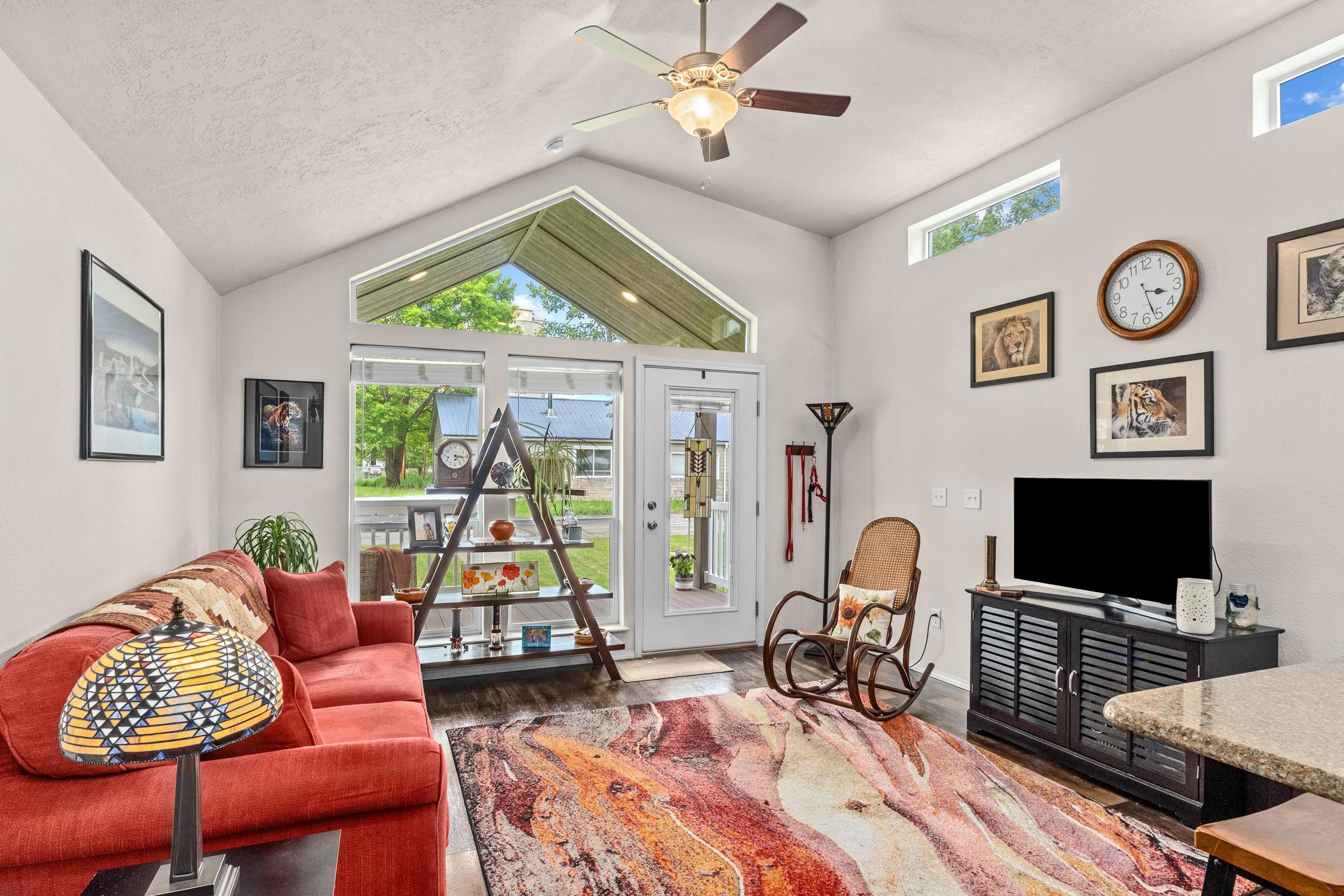 106 A South Ave - Photo 4