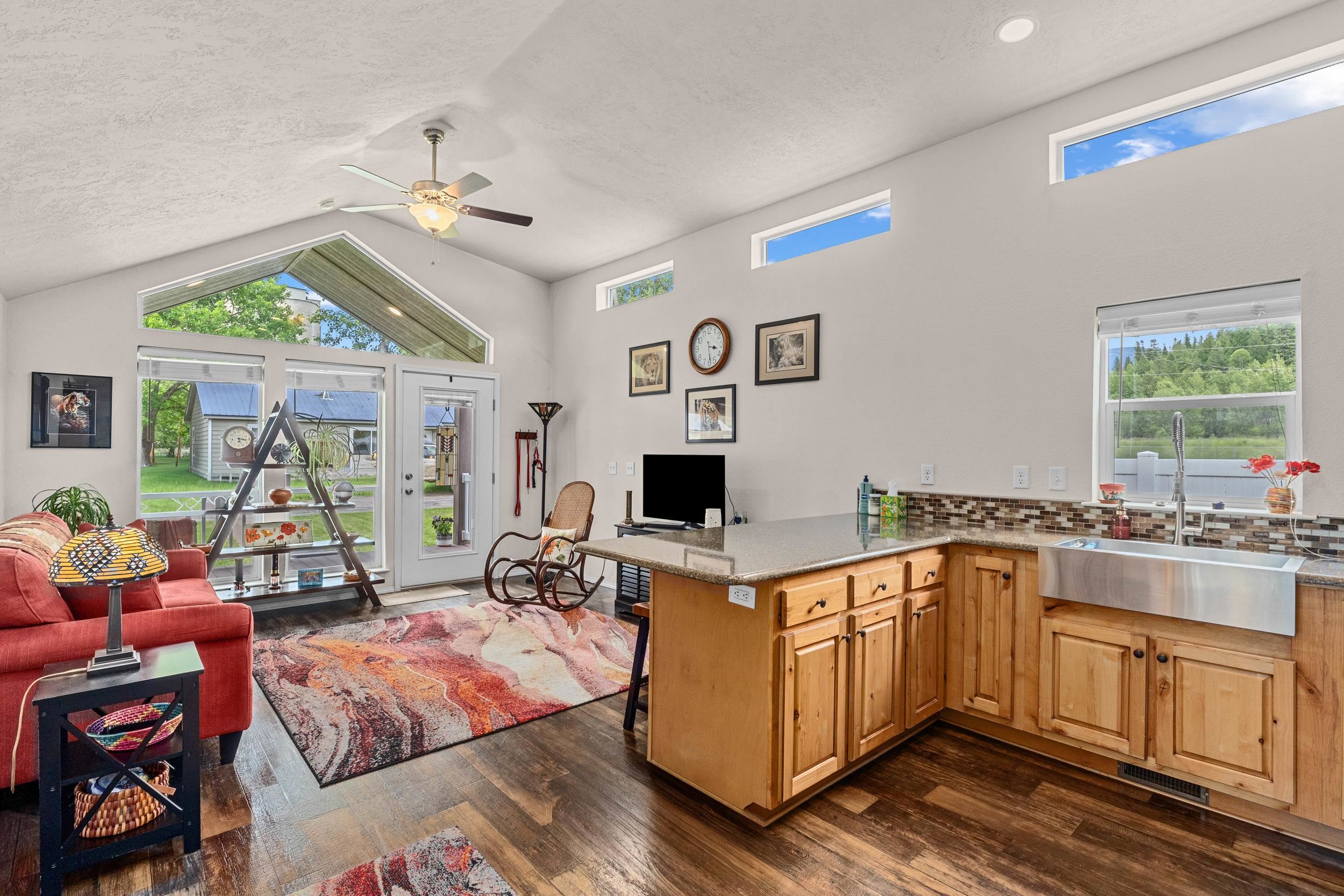 106 A South Ave - Photo 5