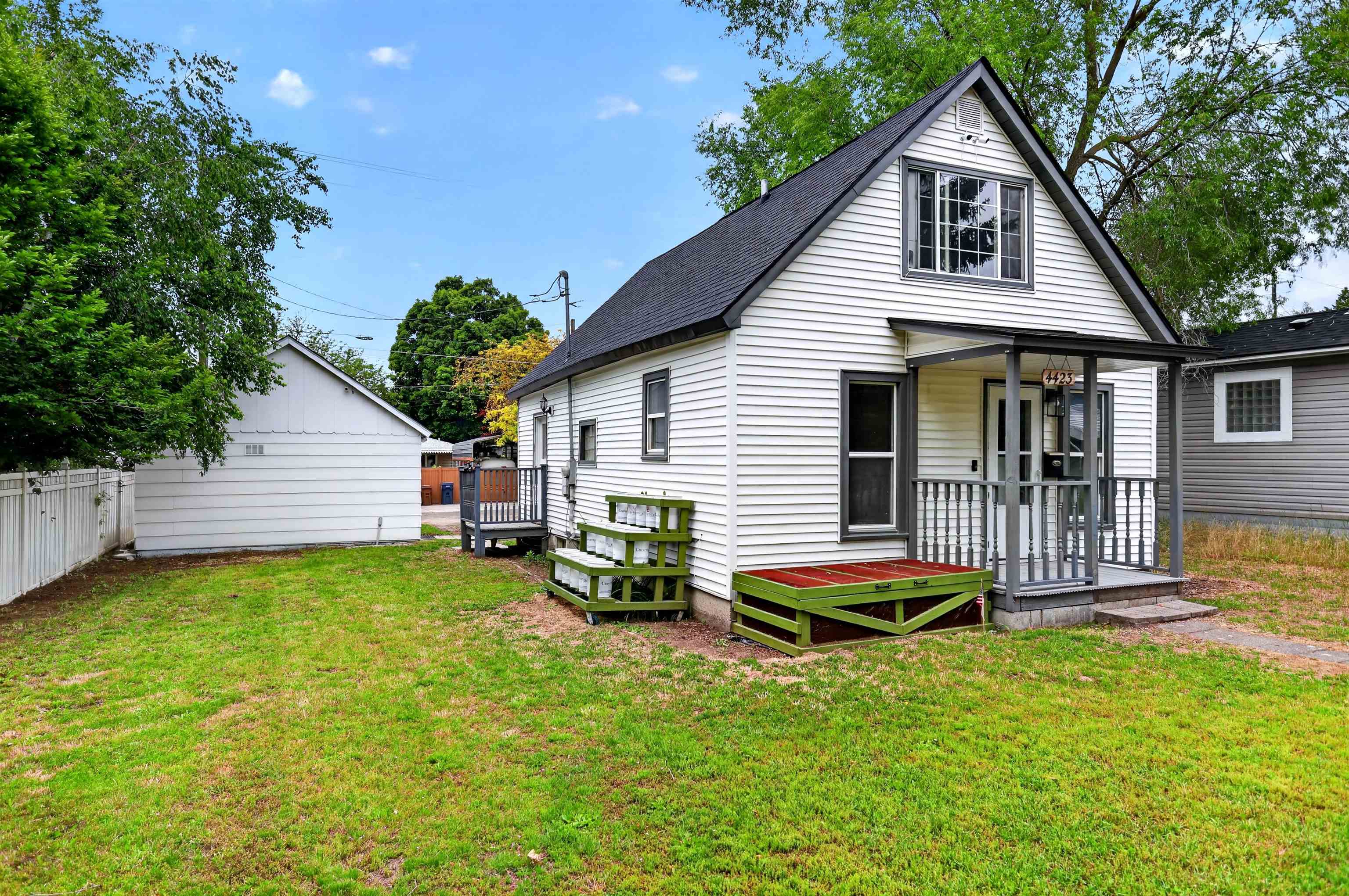 4423 N Cedar St - Photo 3