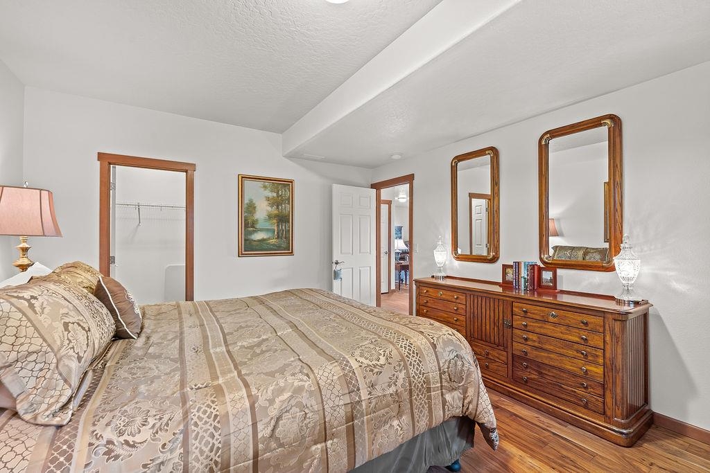 8918 E Clearview Ln - Photo 42