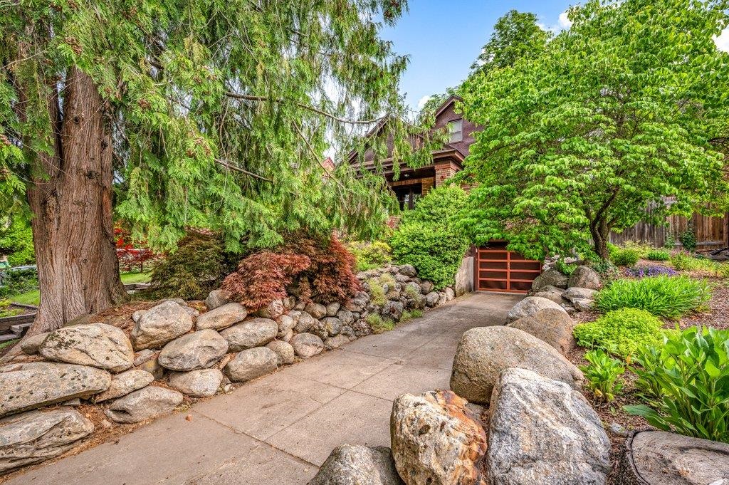 1213 W 20th Ave - Photo 3