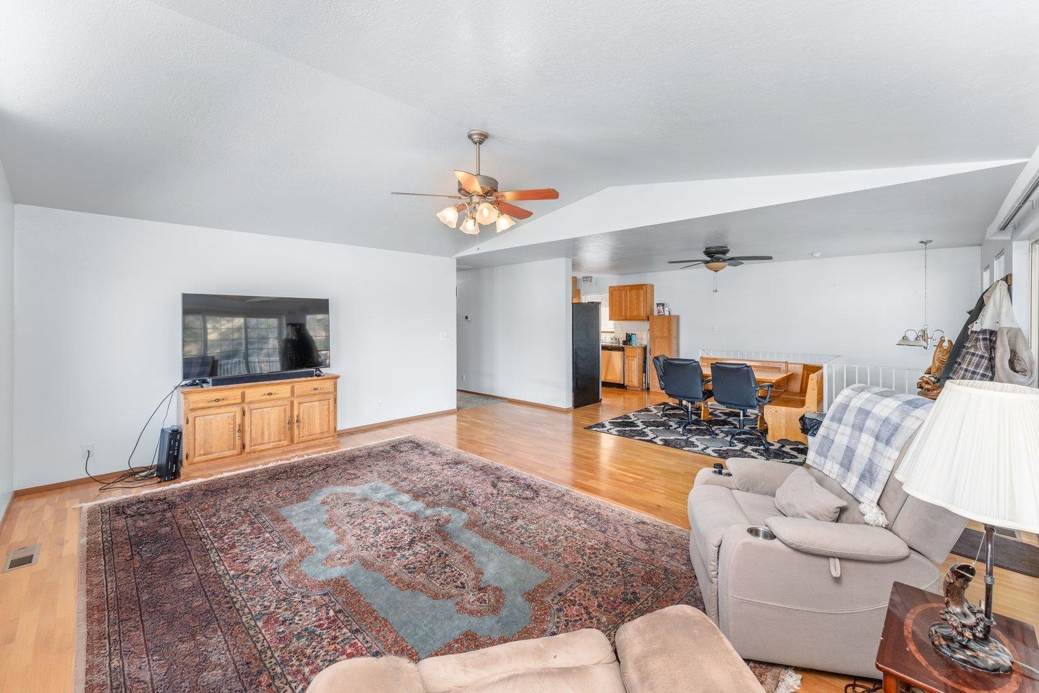 42100 Deer Meadows RD N - Photo 11