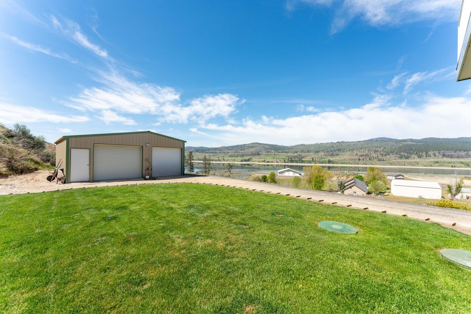 42100 Deer Meadows RD N - Photo 36