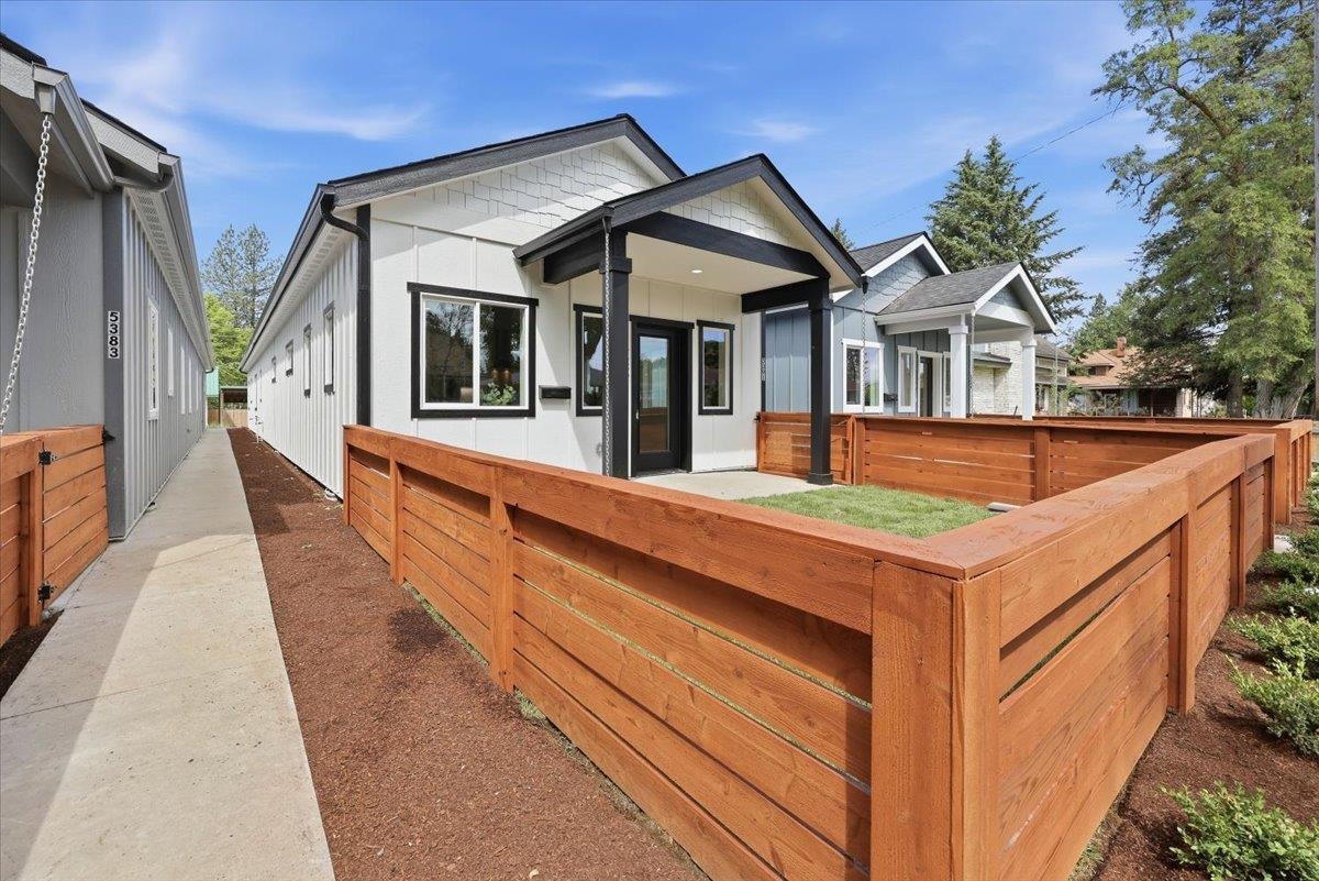 5389 N Lincoln St - Photo 34
