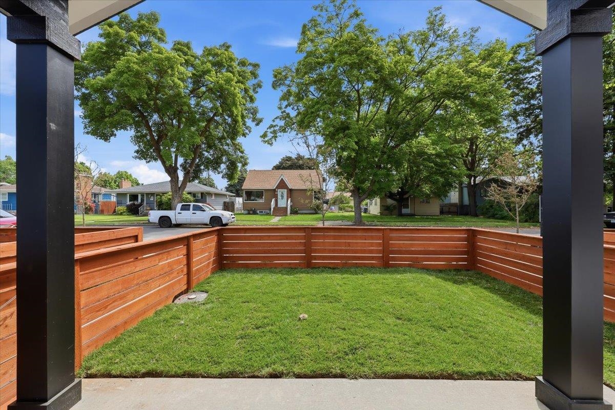 5389 N Lincoln St - Photo 5