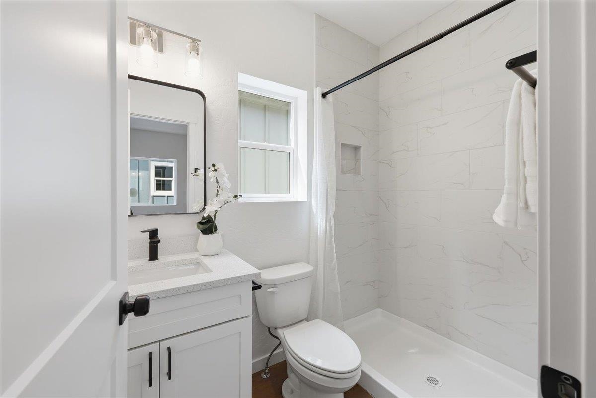 5389 N Lincoln St - Photo 16