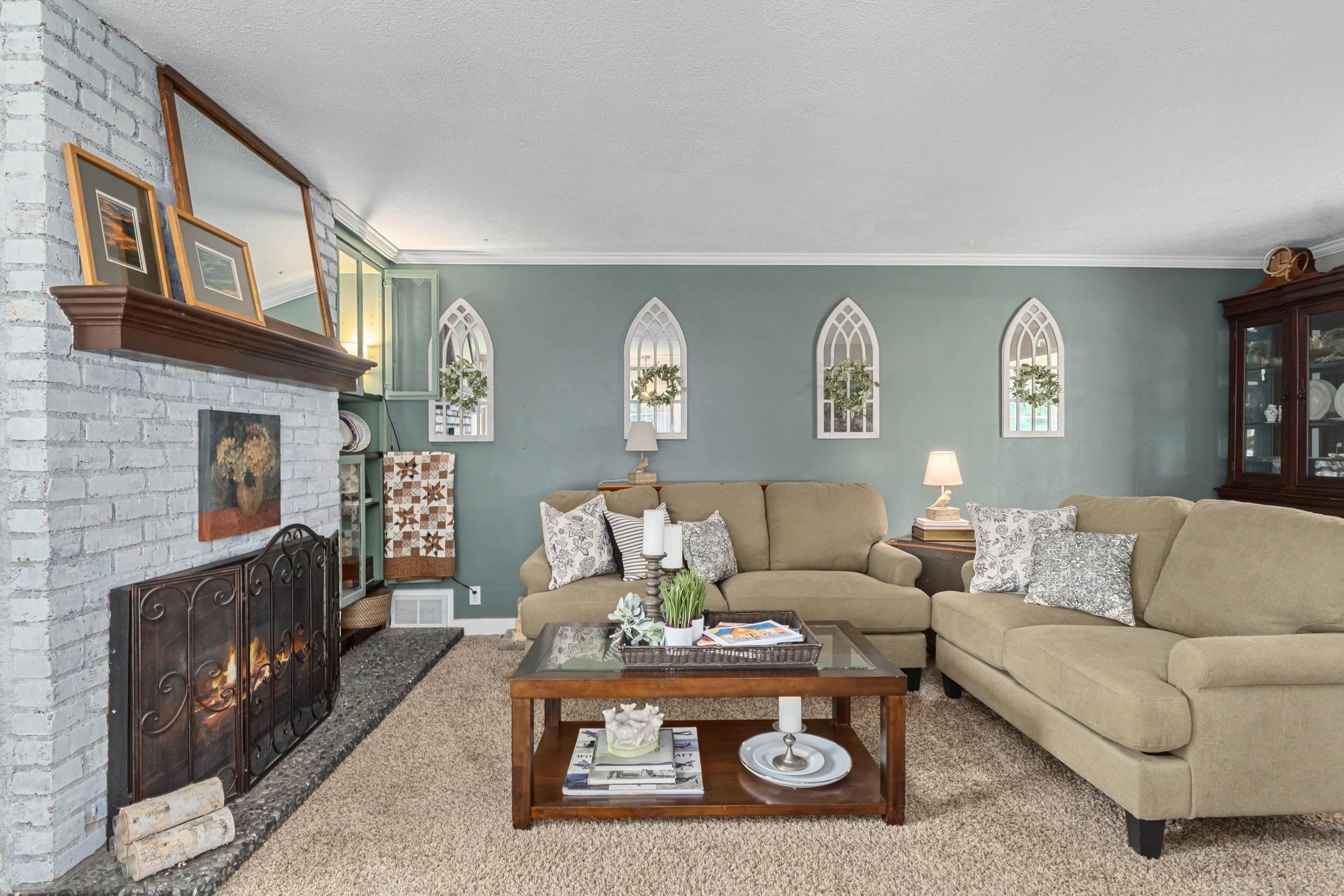 985 E Forest Ave - Photo 12