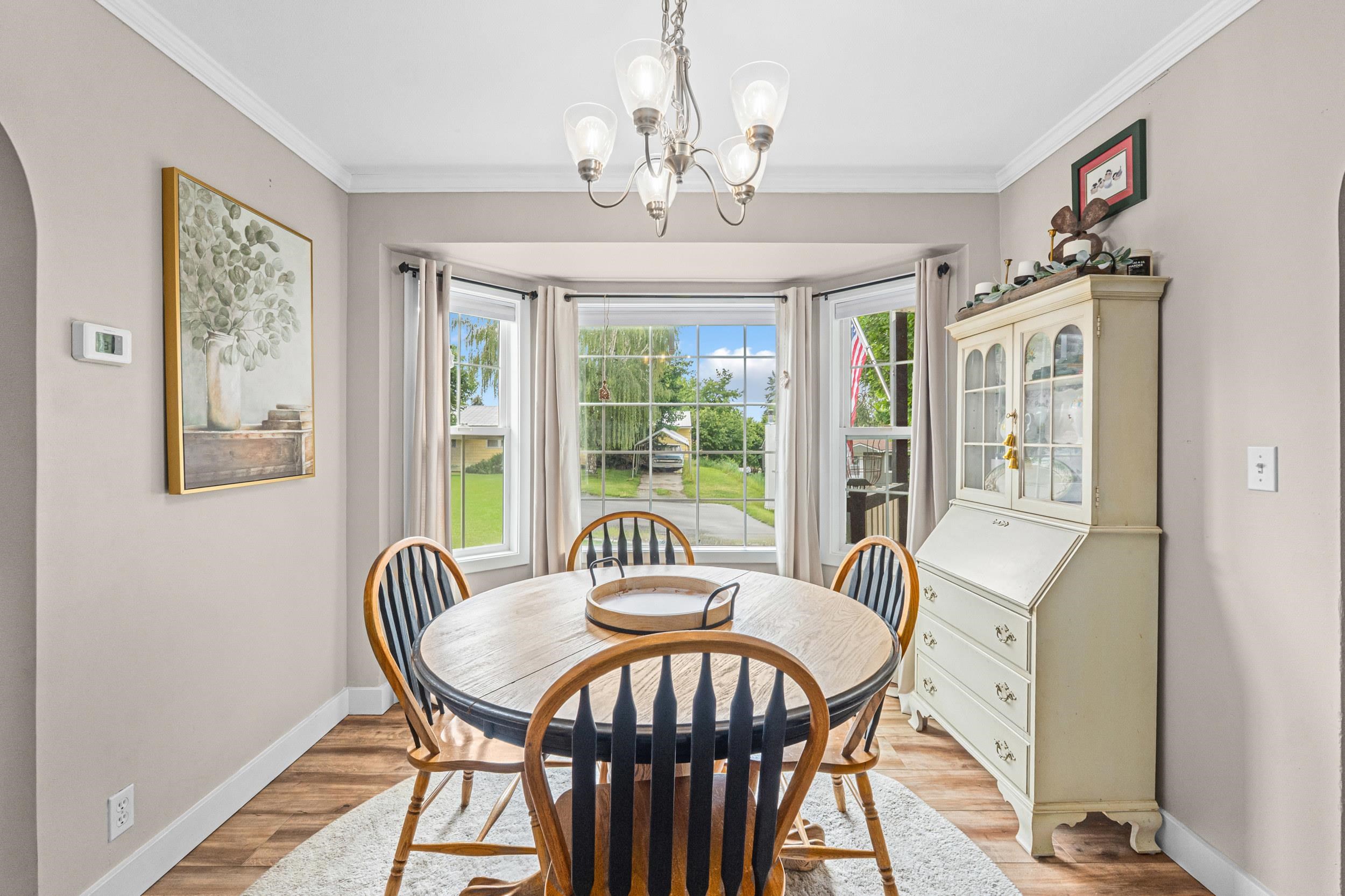 985 E Forest Ave - Photo 16