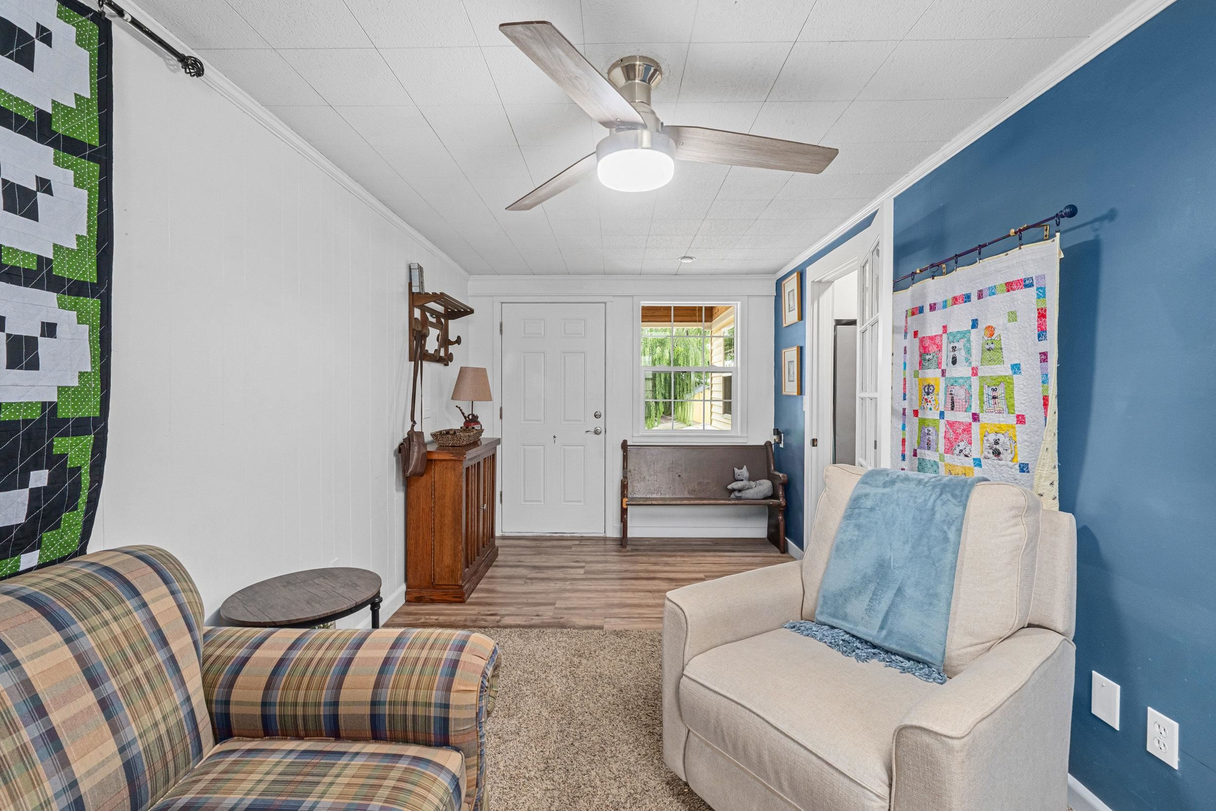 985 E Forest Ave - Photo 22