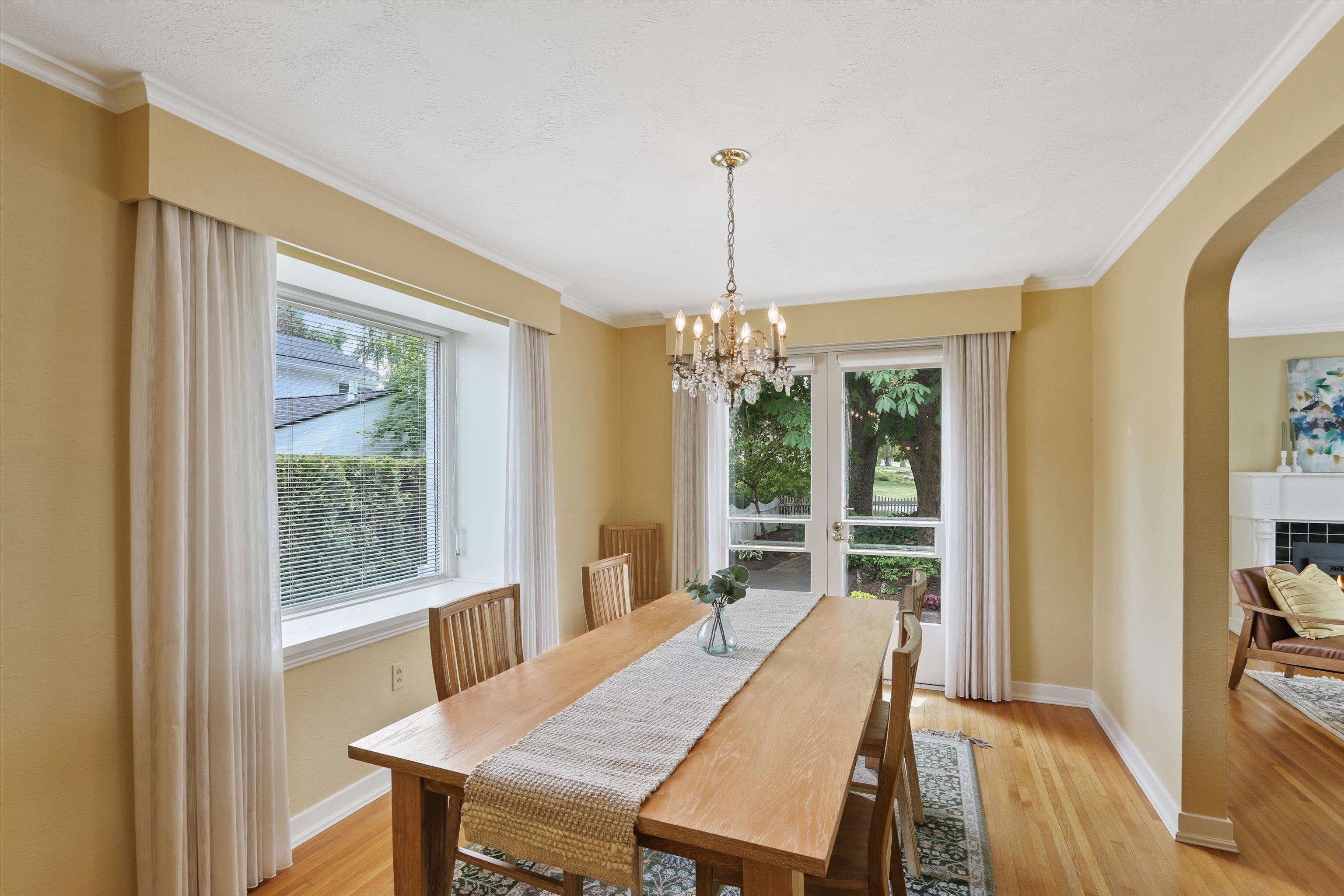 2225 S Adams St - Photo 10