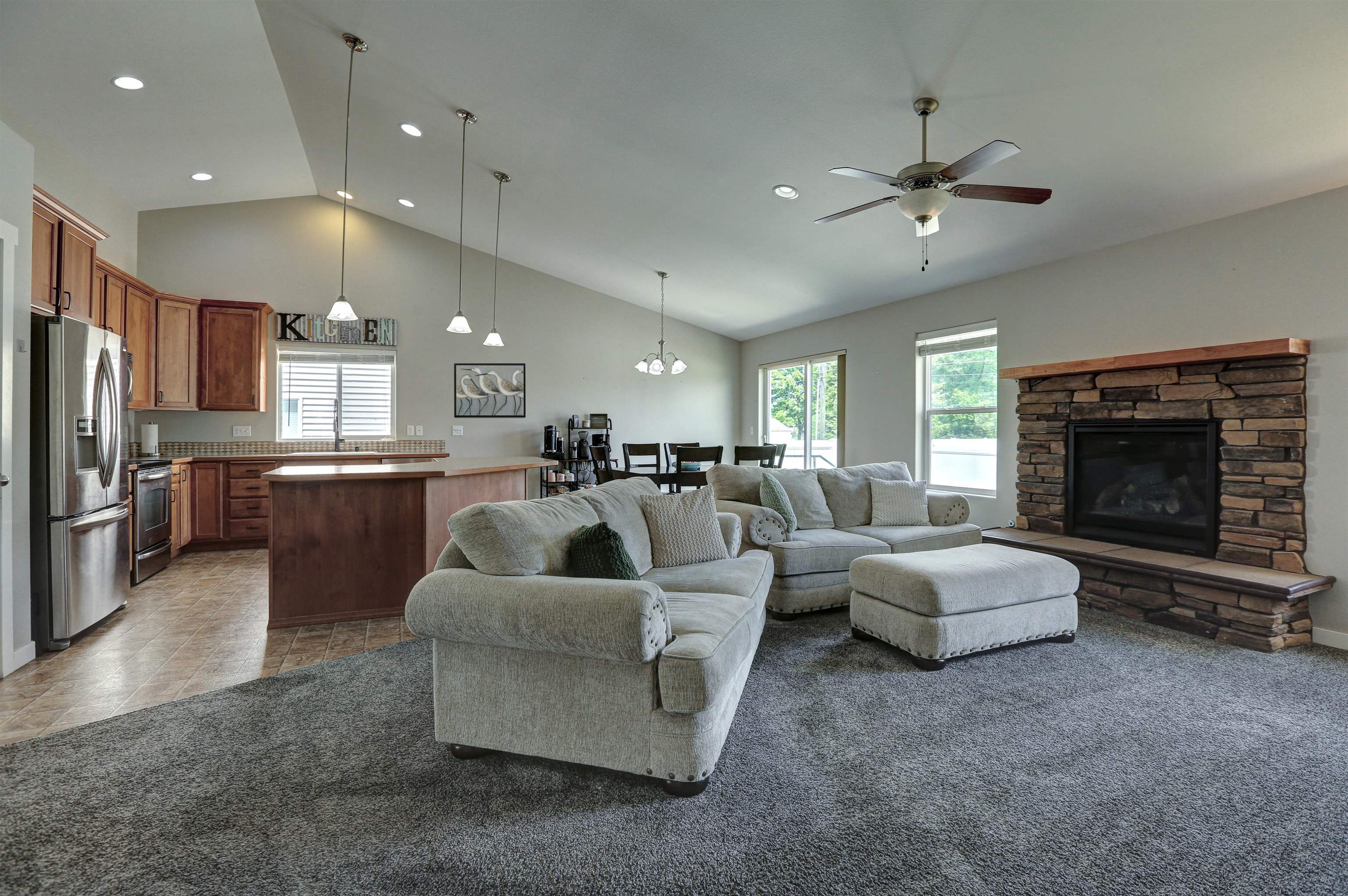 2210 N Greenacres Rd - Photo 7