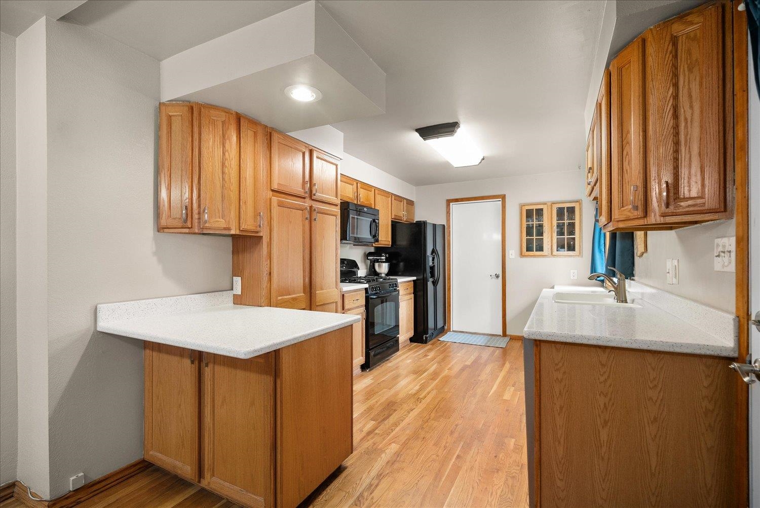 2805 W Woodside Ave - Photo 10