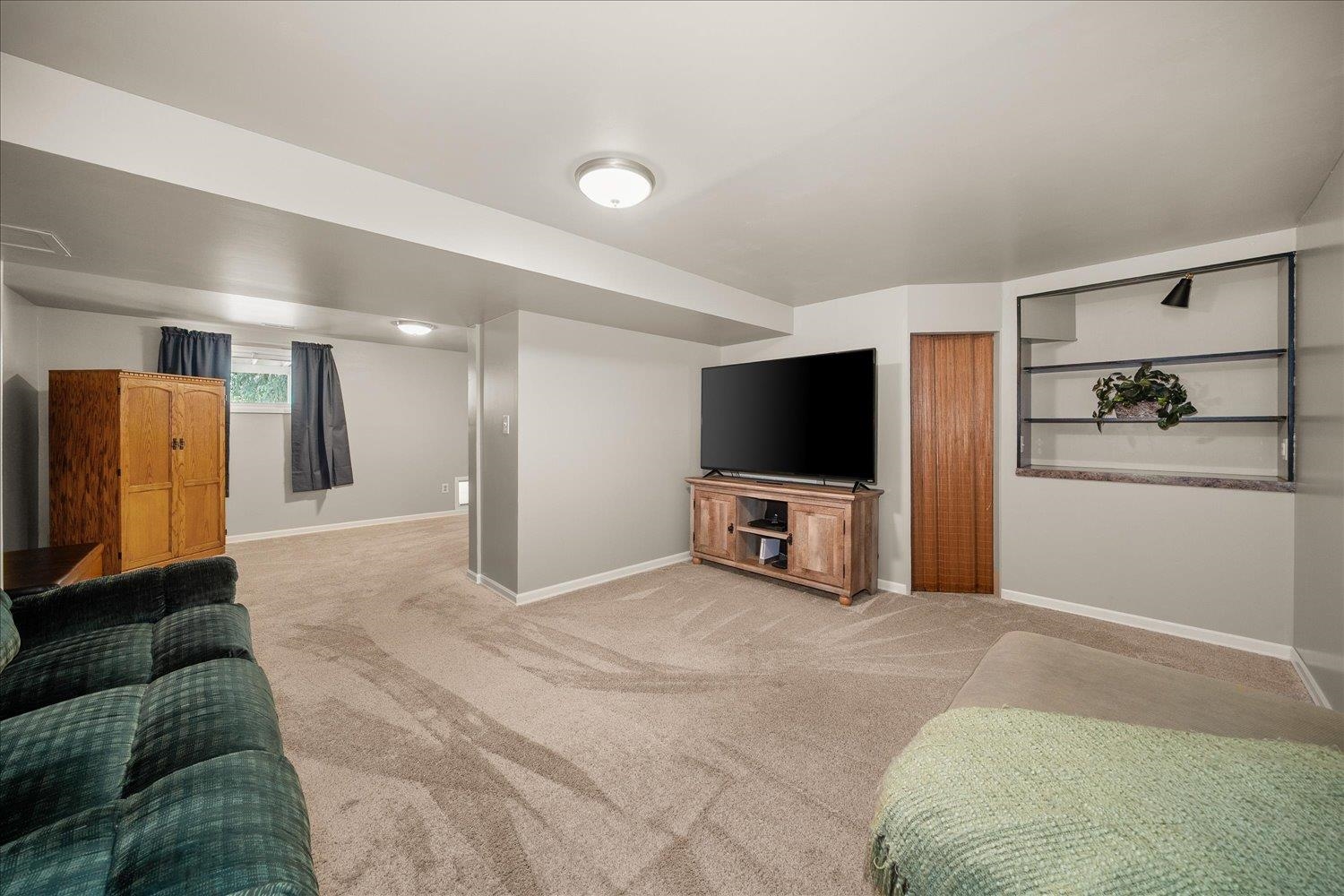 2805 W Woodside Ave - Photo 24