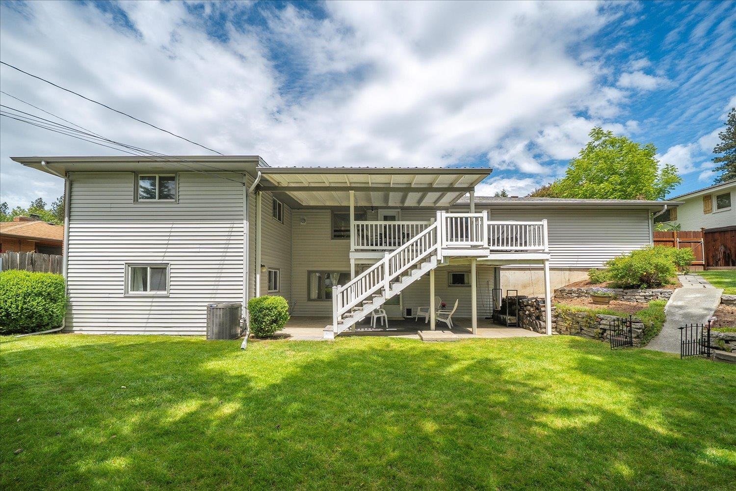 2805 W Woodside Ave - Photo 36