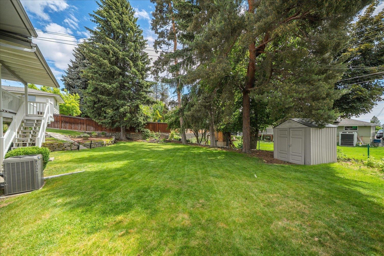 2805 W Woodside Ave - Photo 42